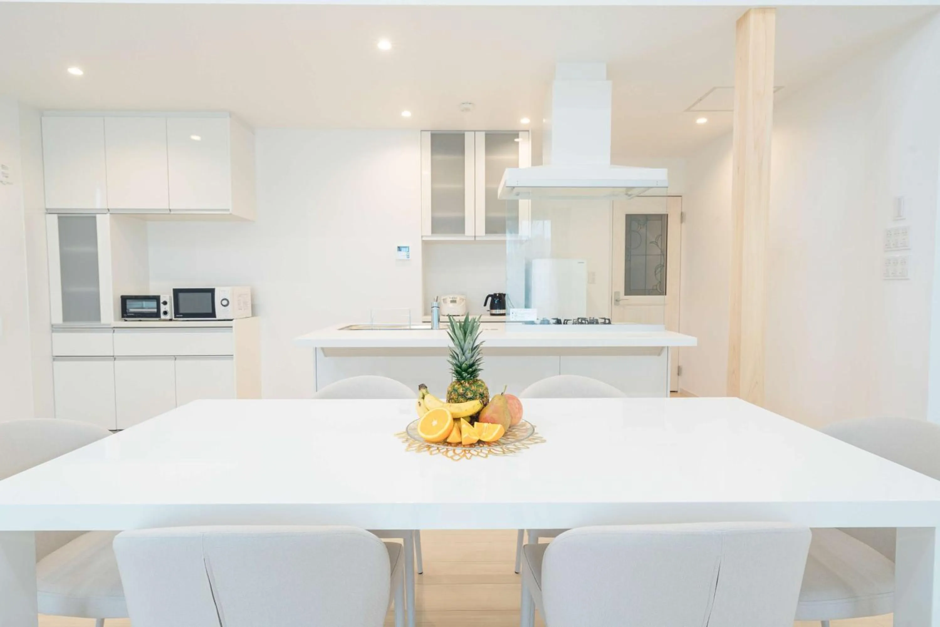 Kitchen or kitchenette in Villa Capri Miyakojima