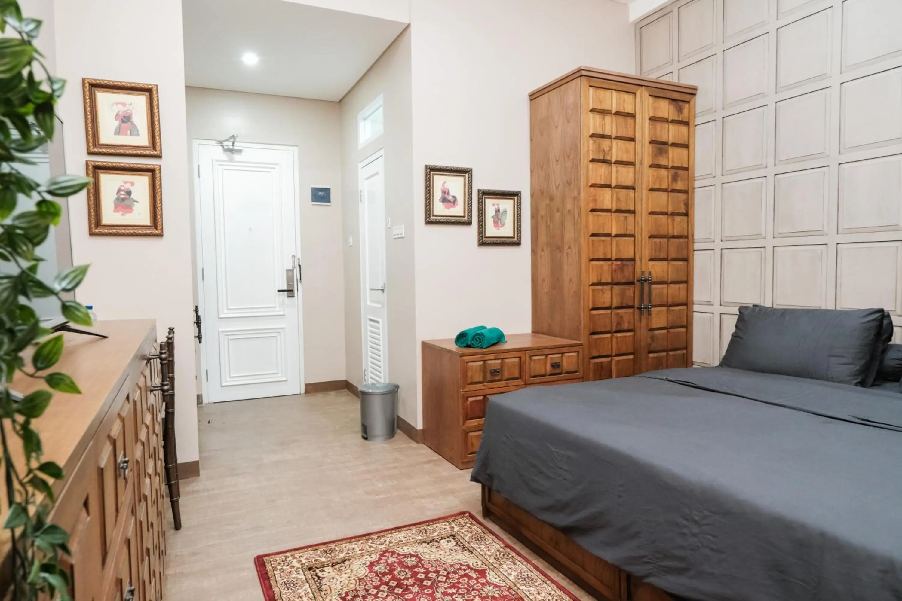 Bedroom, Bed in Nonies Huis Cibubur