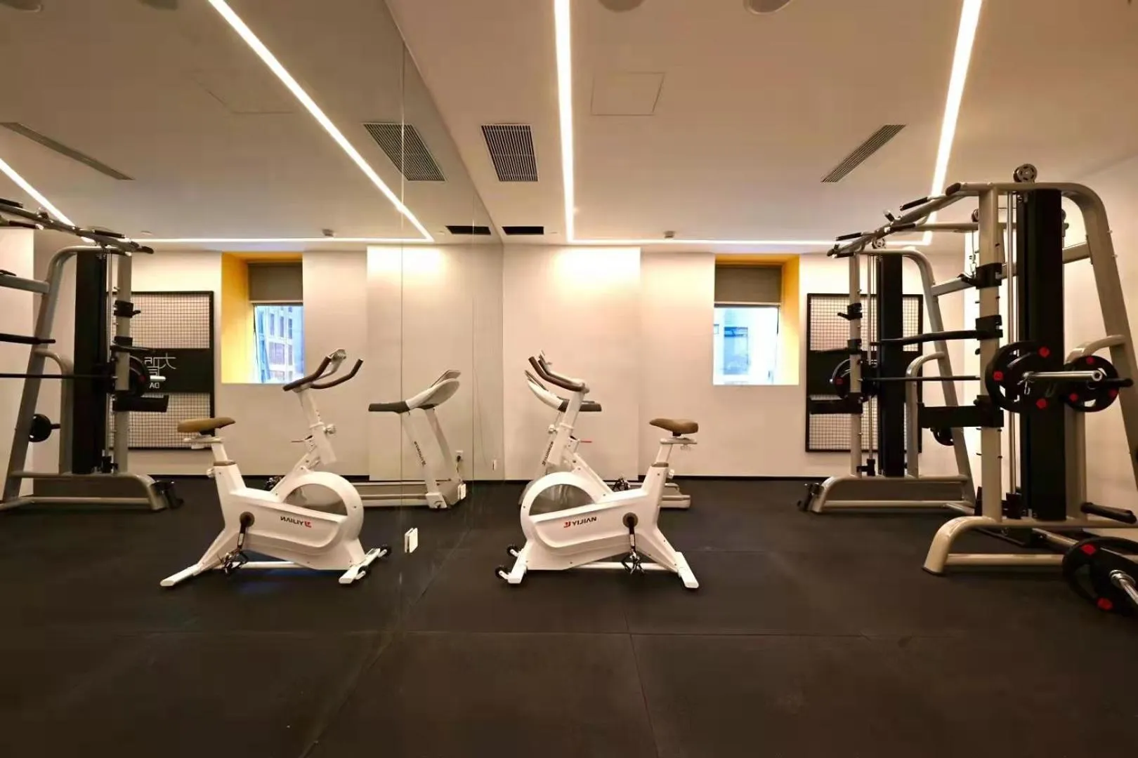 Fitness centre/facilities in Dayin International Youth Hostel - East Nanjing Road & People's Square & The Bund Branch