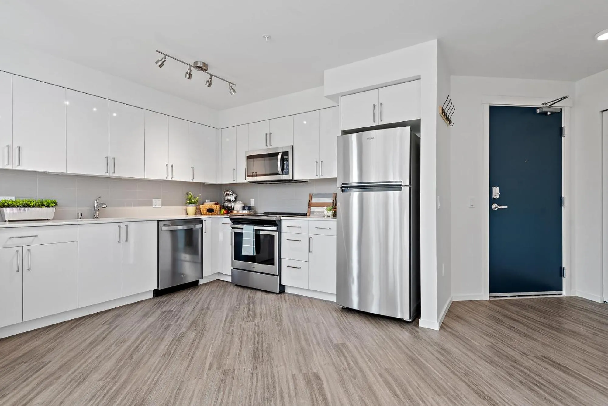 Kitchen or kitchenette in U Place Urban Apartments by Sweetome