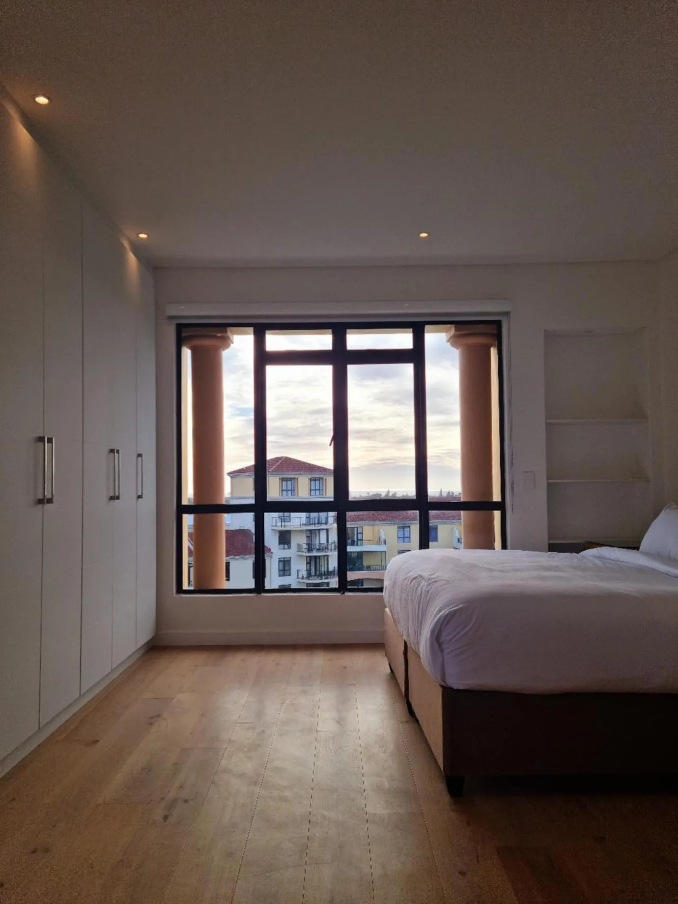 Bedroom, Bed in Island Club by Smart City Stays