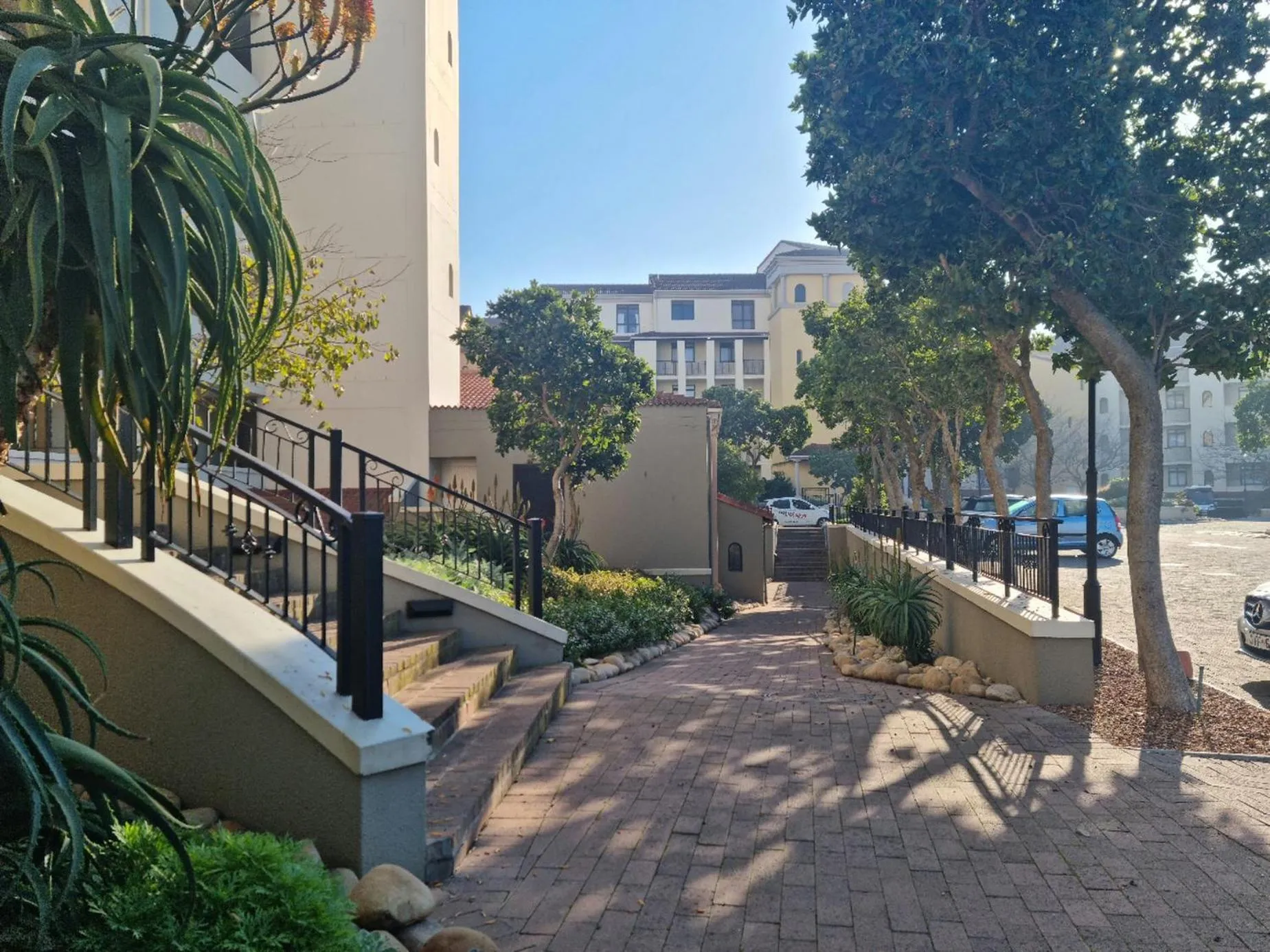 Property building in Island Club by Smart City Stays