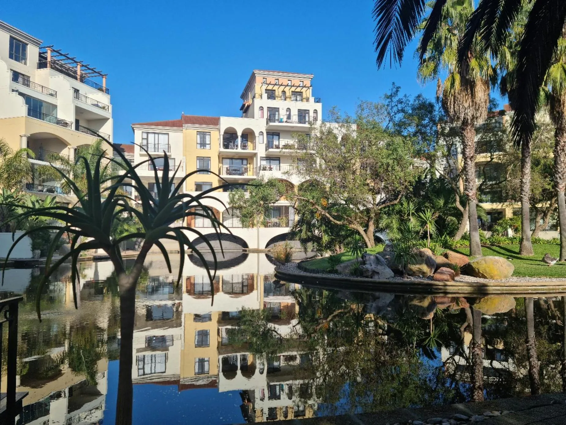 Natural landscape in Island Club by Smart City Stays