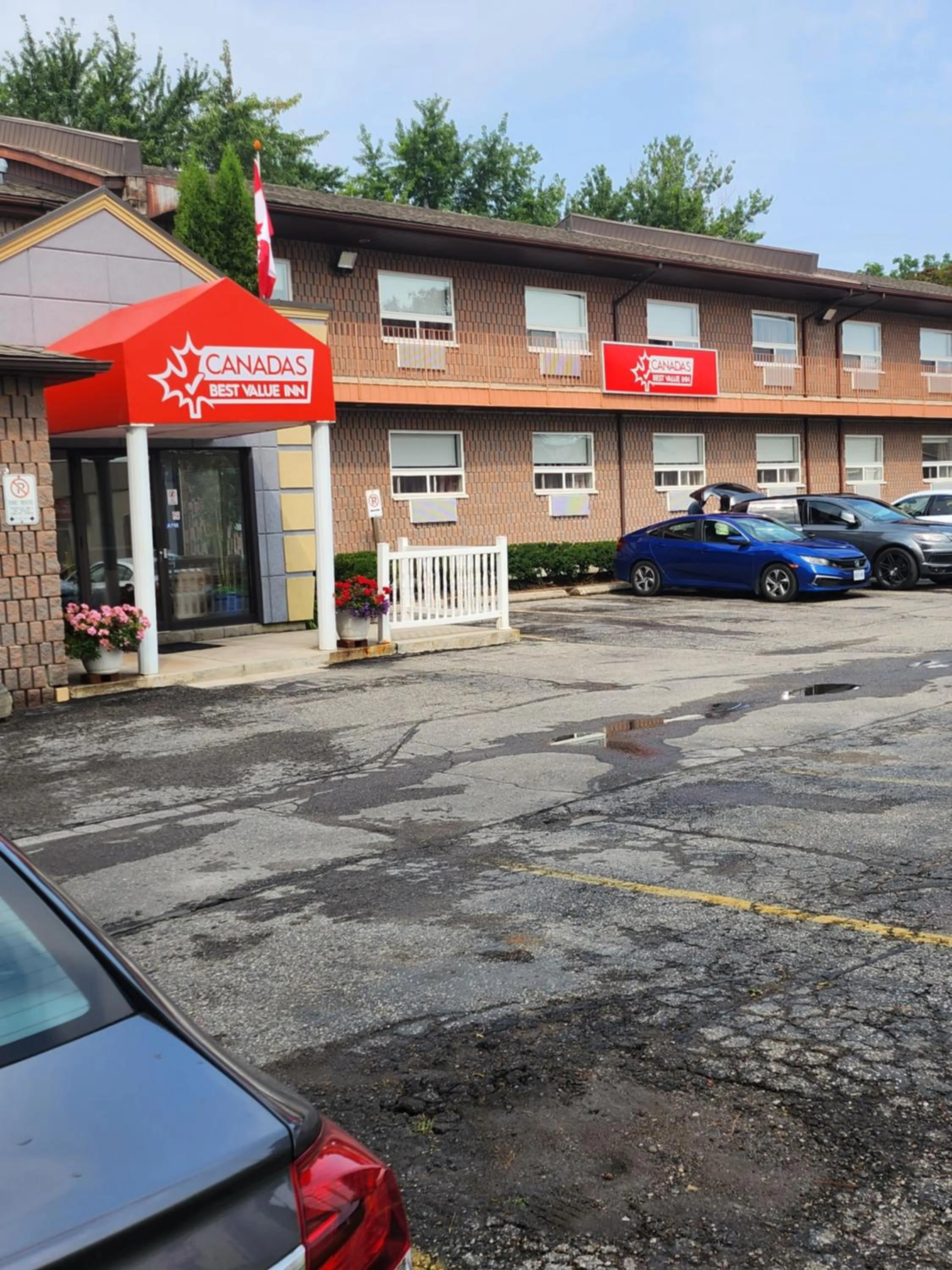 Canadas Best Value Inn-Richmond Hill