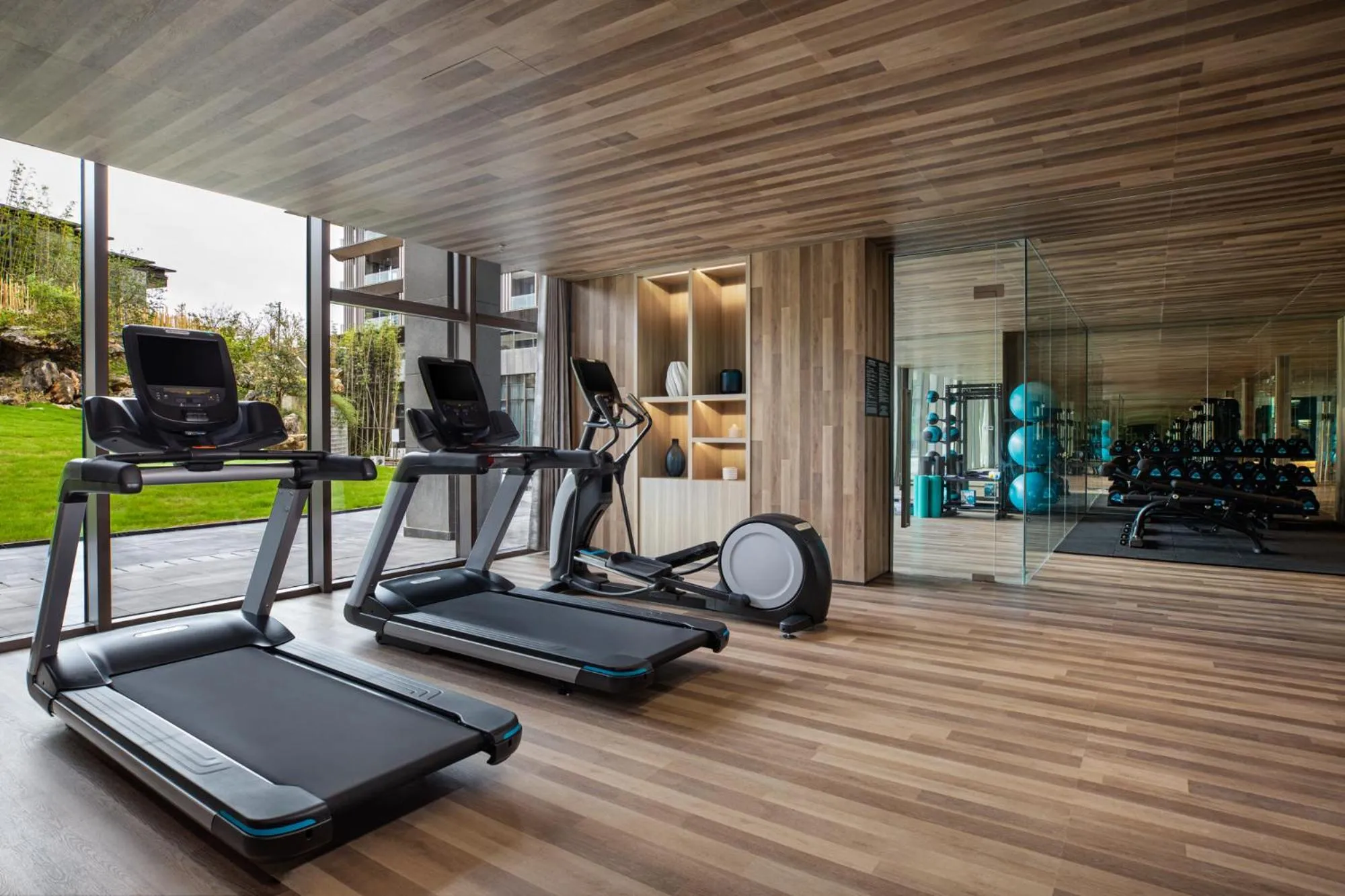 Fitness centre/facilities in Hotel Indigo Suzhou Yangcheng Lake by IHG