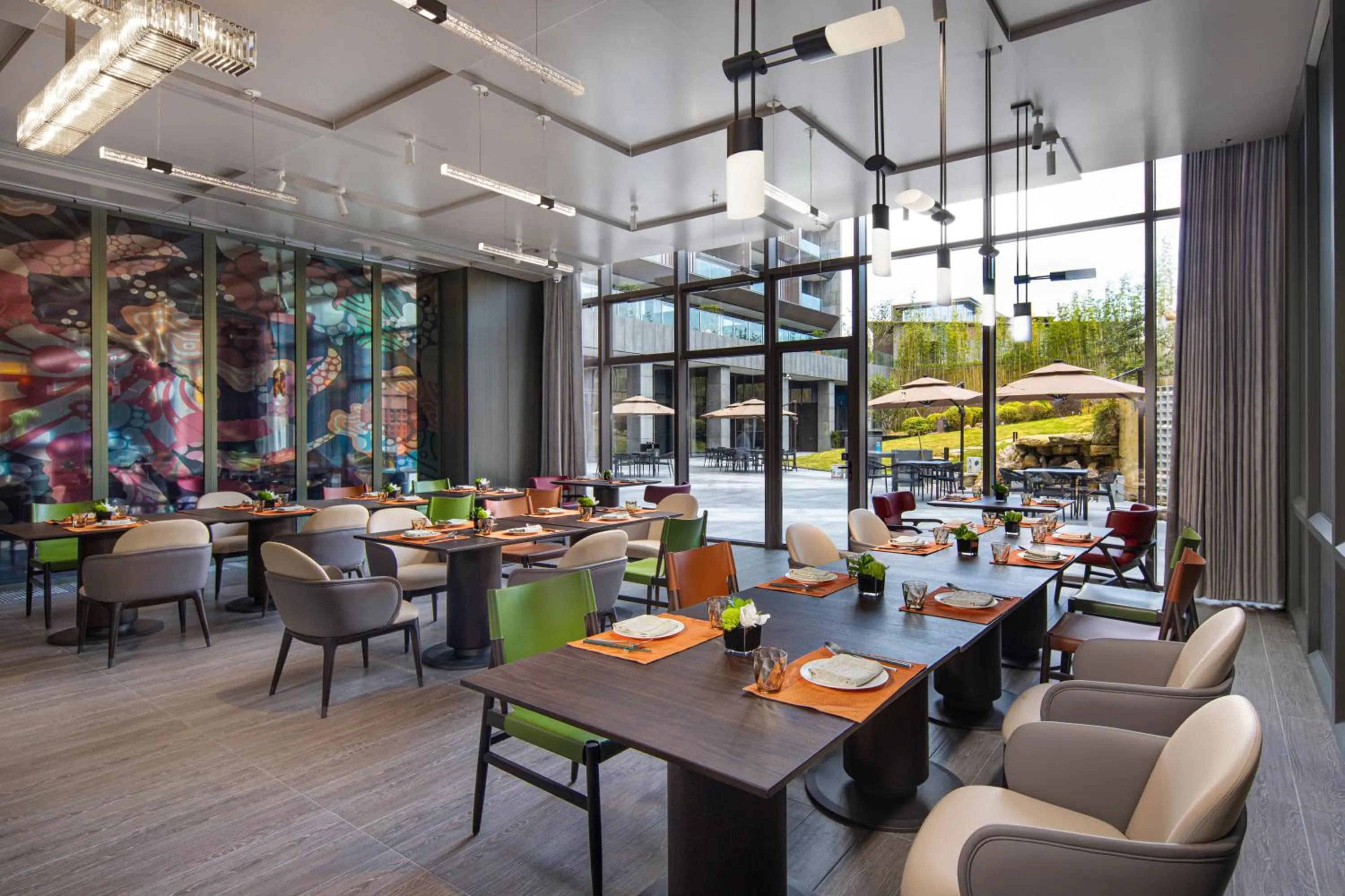 Restaurant/places to eat in Hotel Indigo Suzhou Yangcheng Lake by IHG