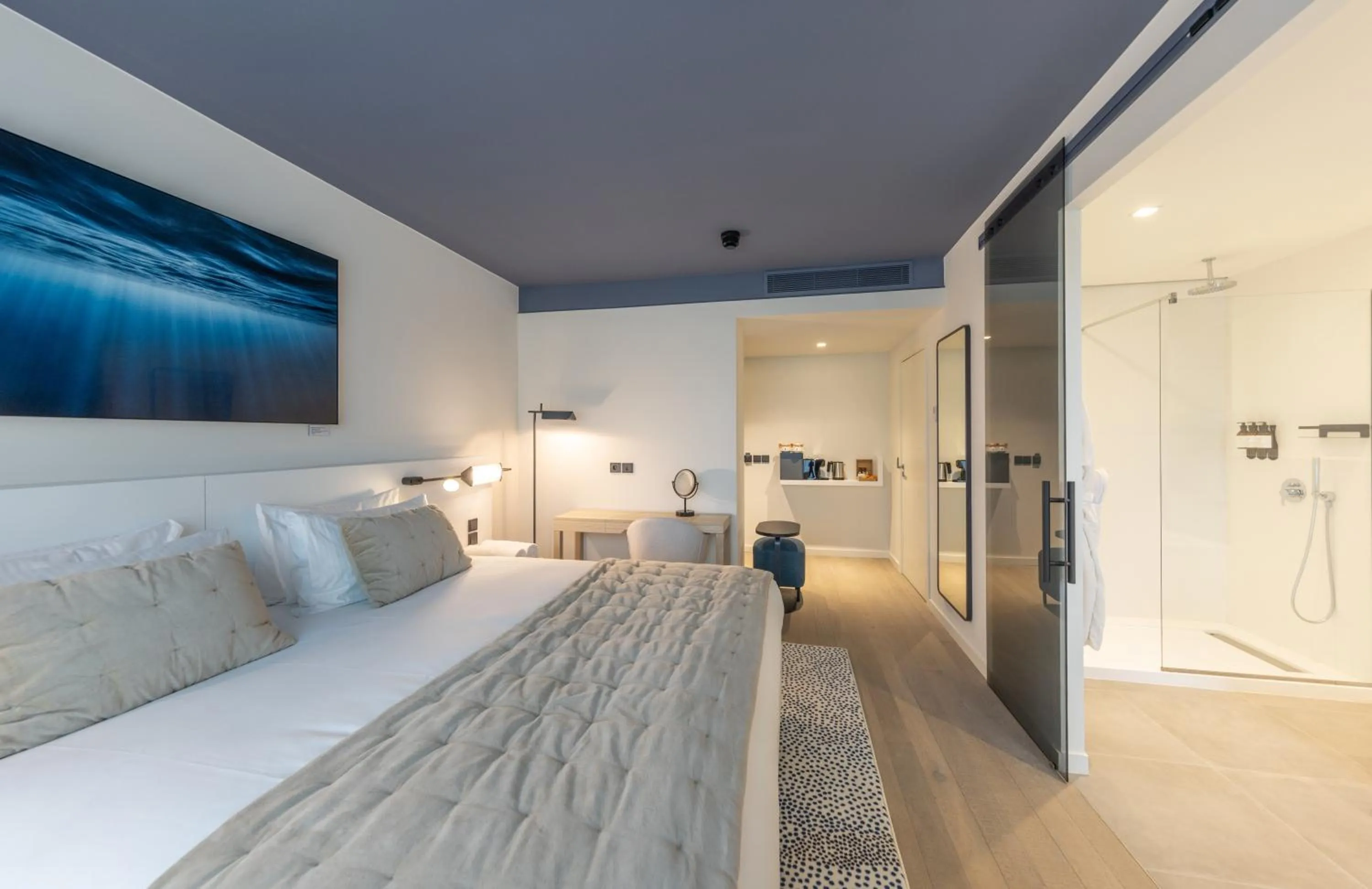 Bathroom, Bed in Hotel Indigo Cagnes-sur-Mer by IHG