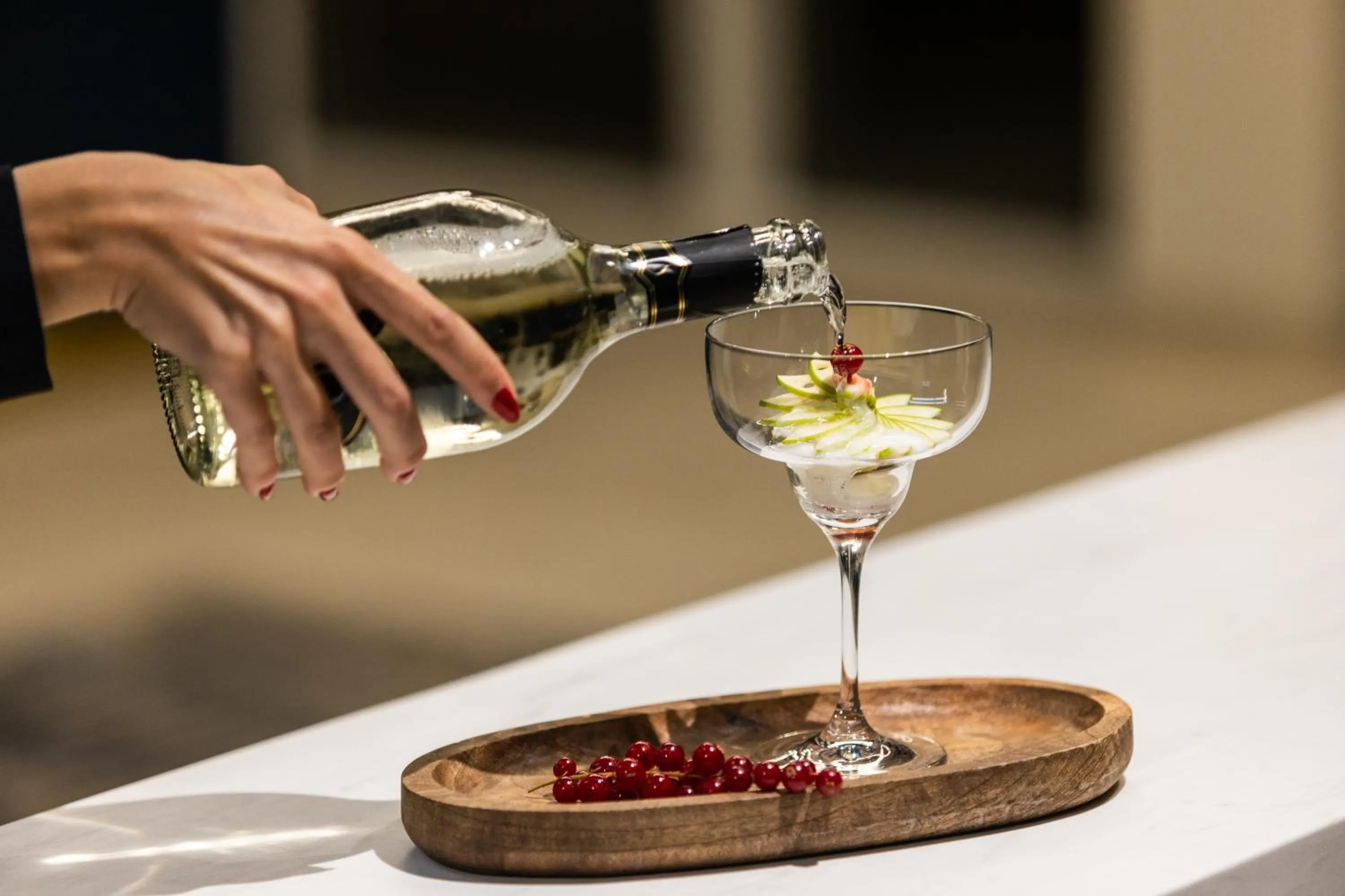 Lounge or bar in Hotel Indigo Cagnes-sur-Mer by IHG