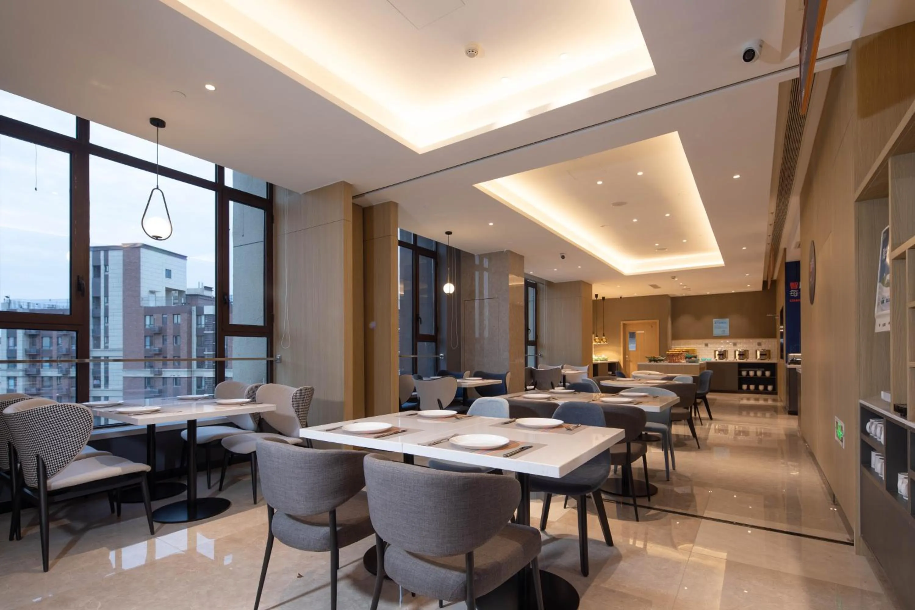 Restaurant/places to eat in Holiday Inn Express Xi'an High Tech South by IHG