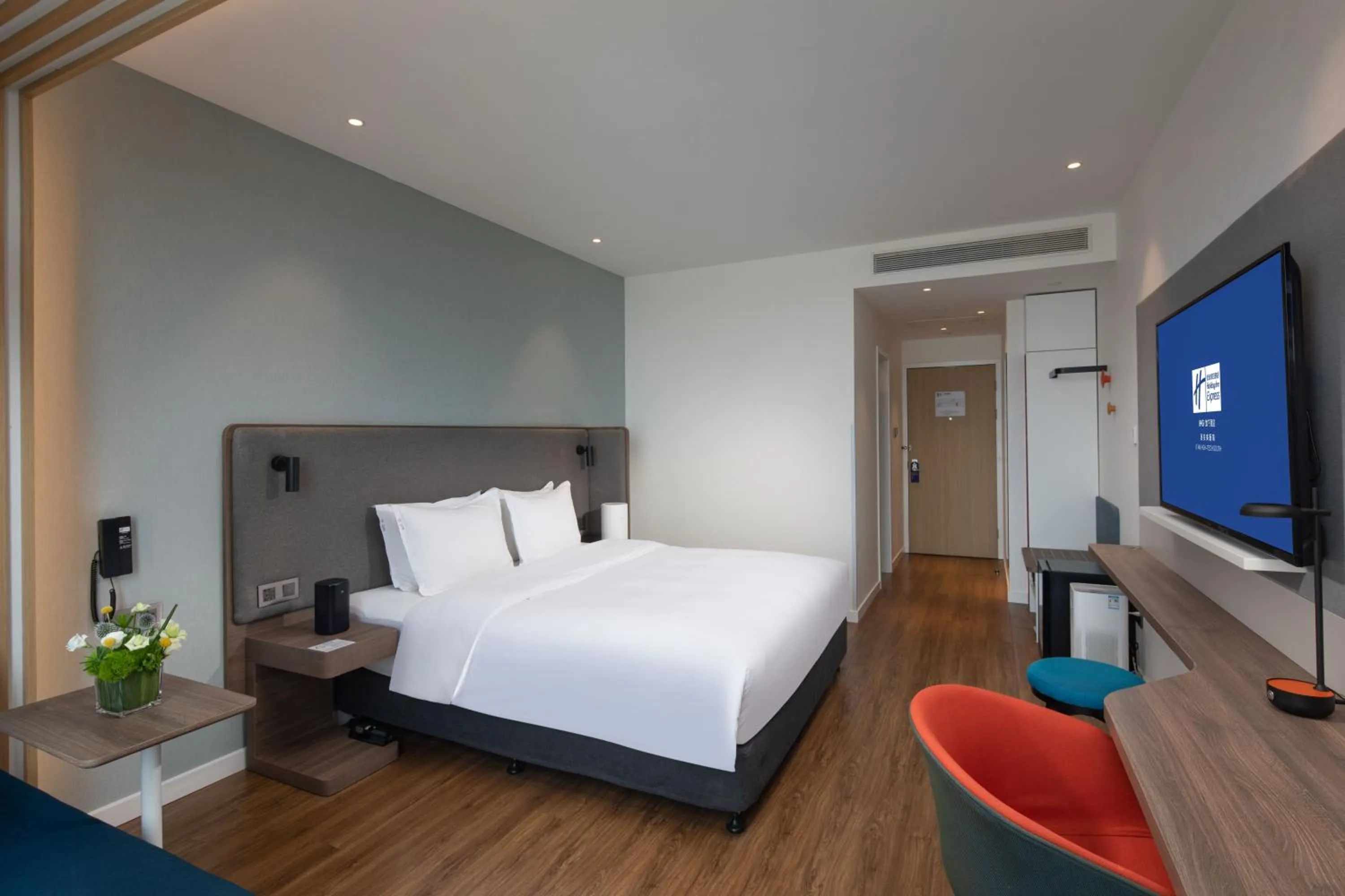 Bed in Holiday Inn Express Xi'an High Tech South by IHG