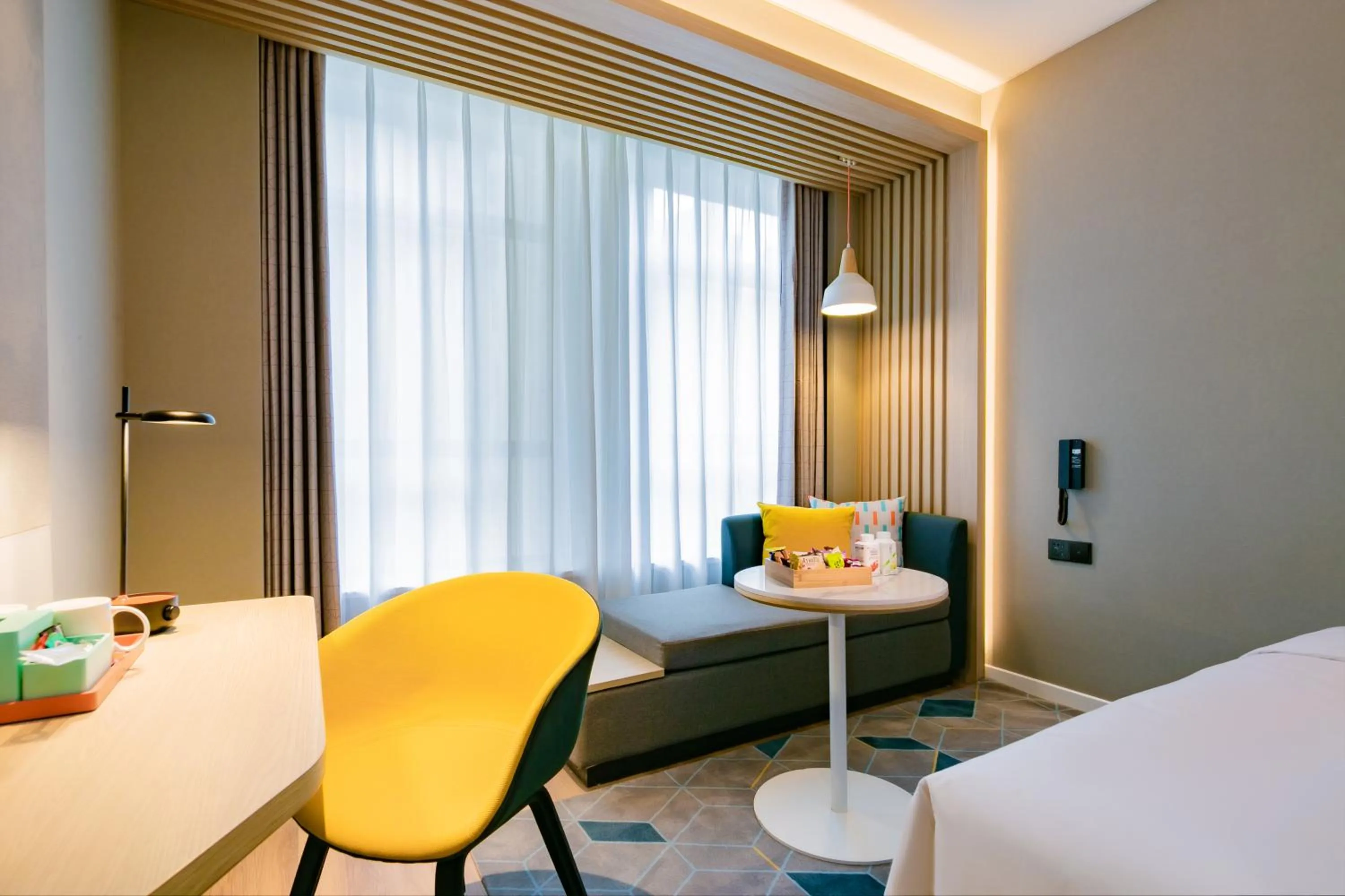 Photo of the whole room, Bed in Holiday Inn Express Xi'an High Tech Zone North by IHG