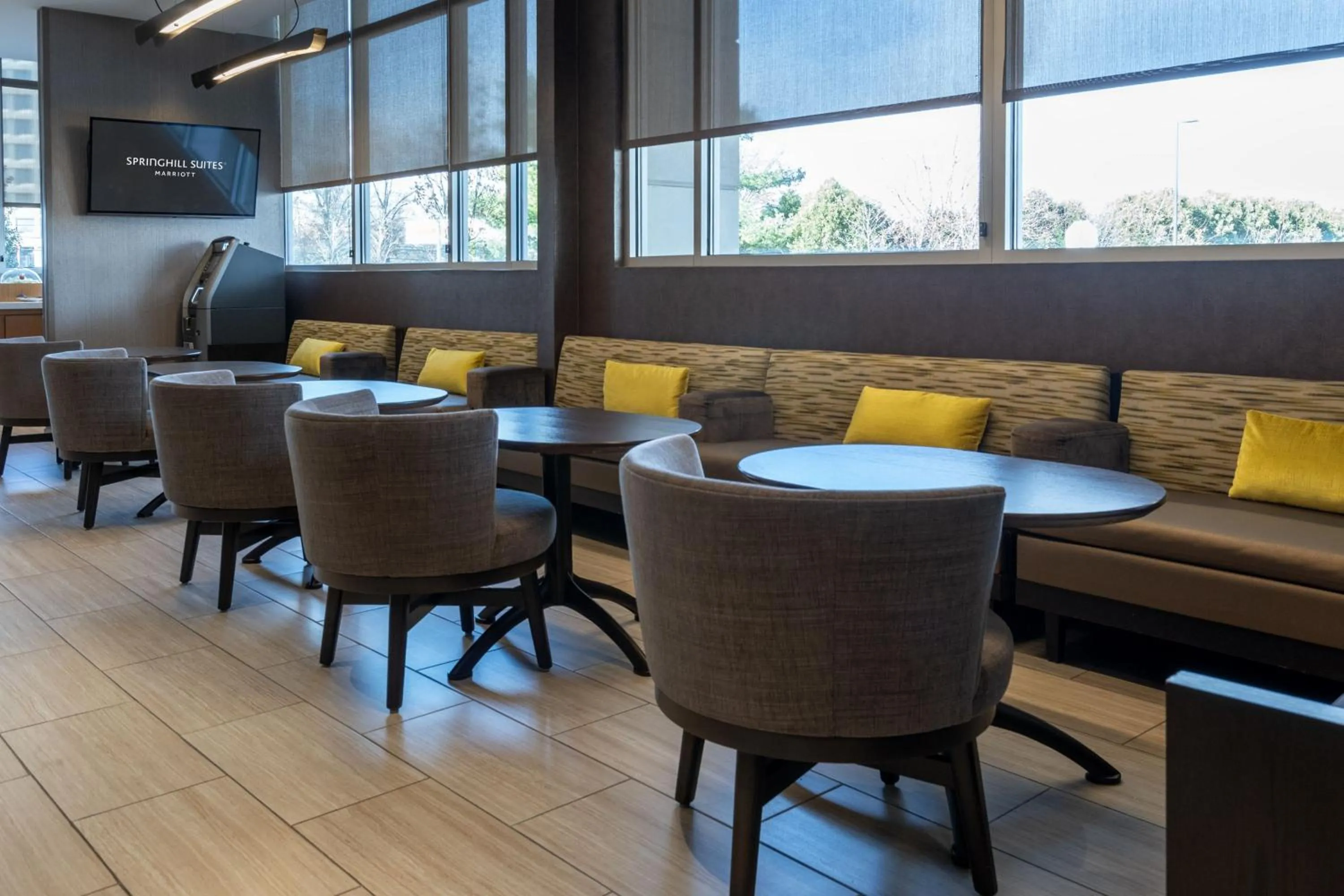Lobby or reception in SpringHill Suites by Marriott Woodbridge