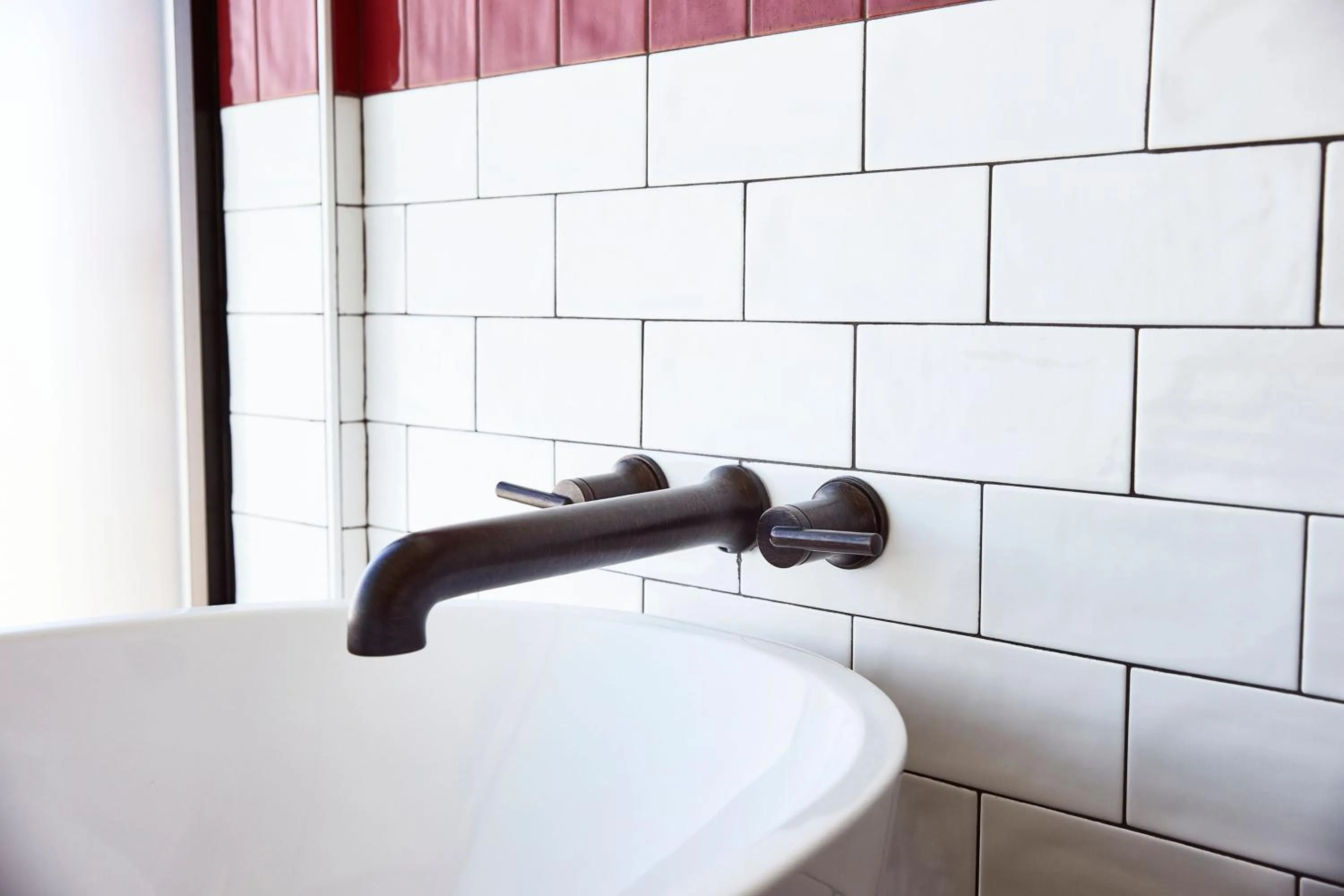 Bathroom in The Scarlet, Lincoln, a Tribute Portfolio Hotel