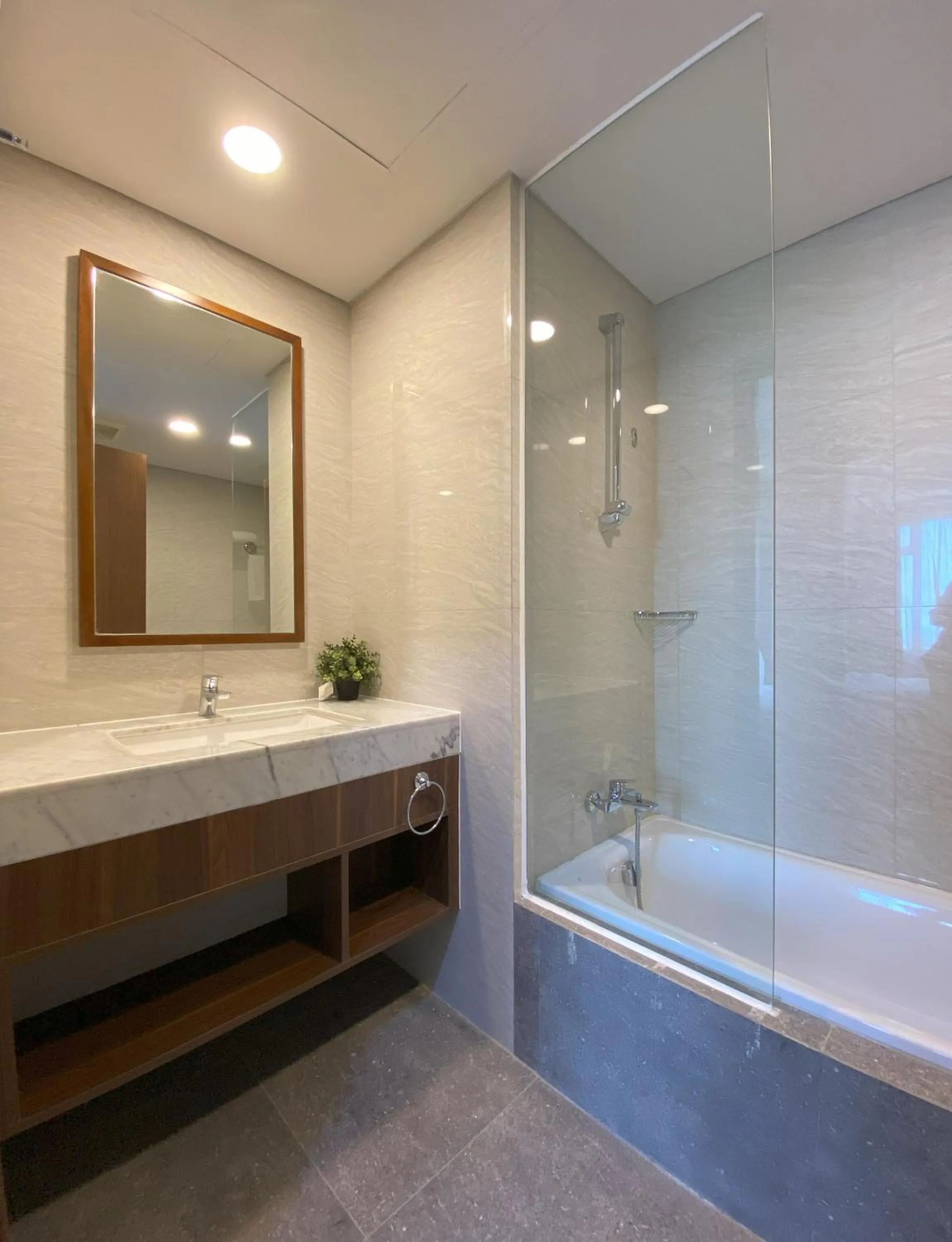 Shower in Kawana Golf Residence