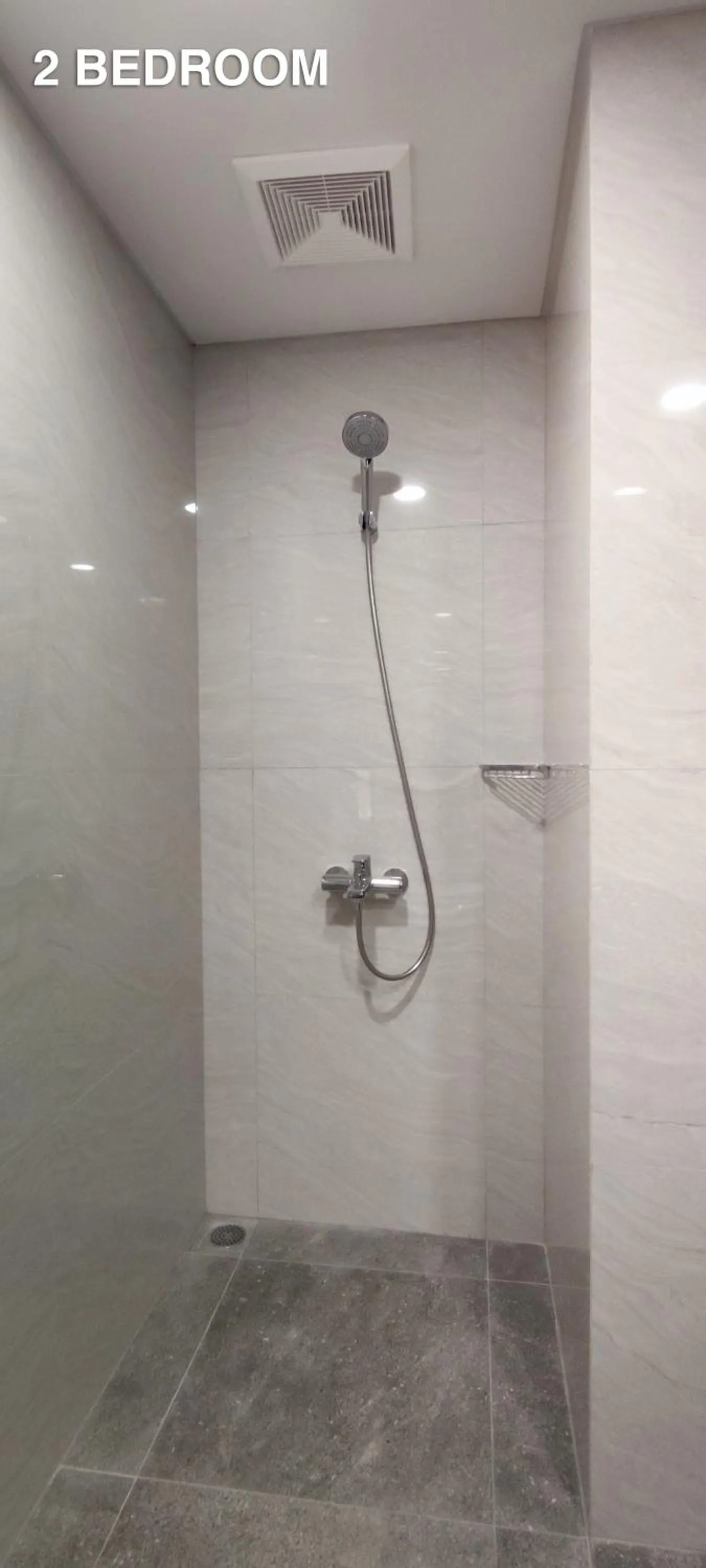 Shower in Kawana Golf Residence