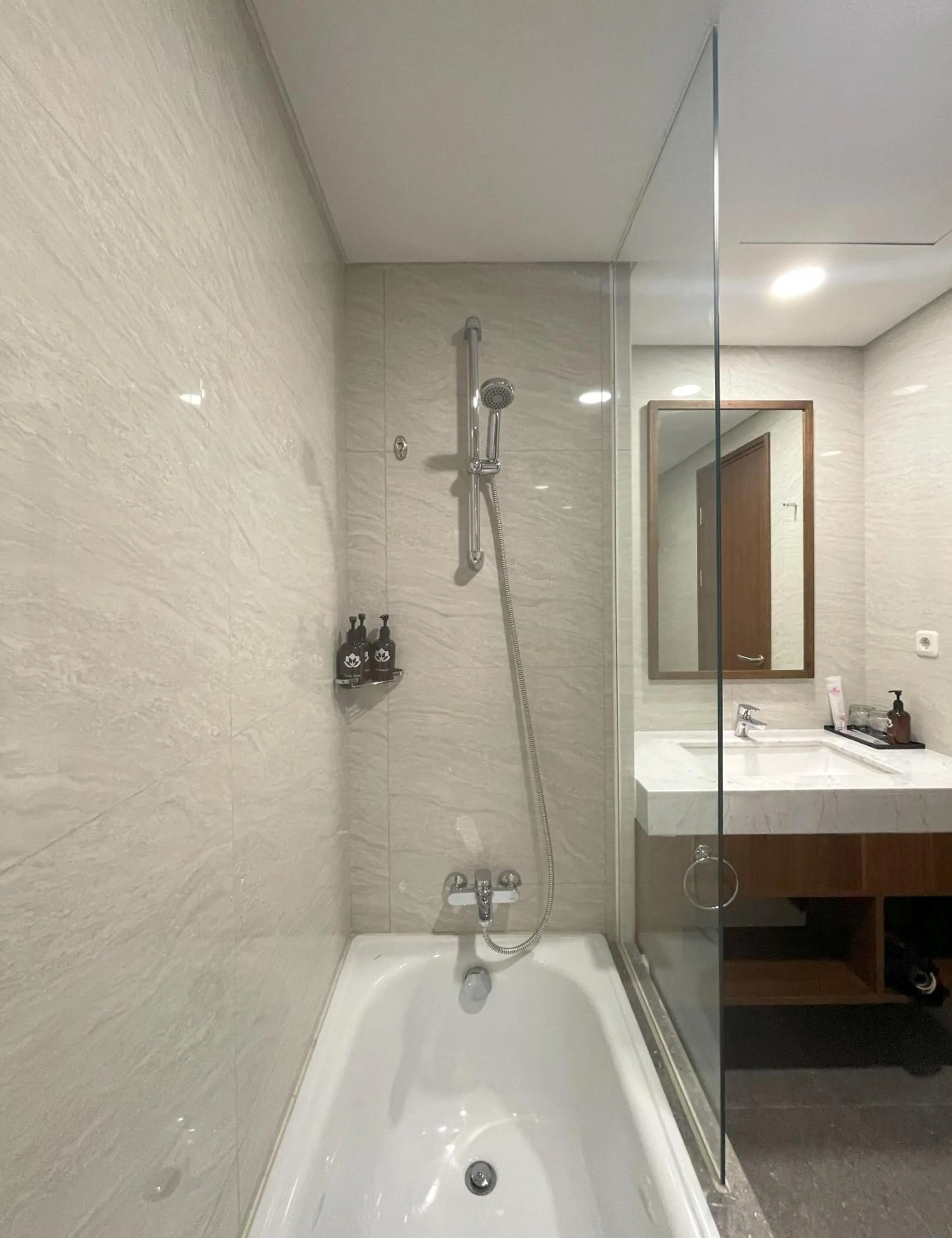 Shower in Kawana Golf Residence