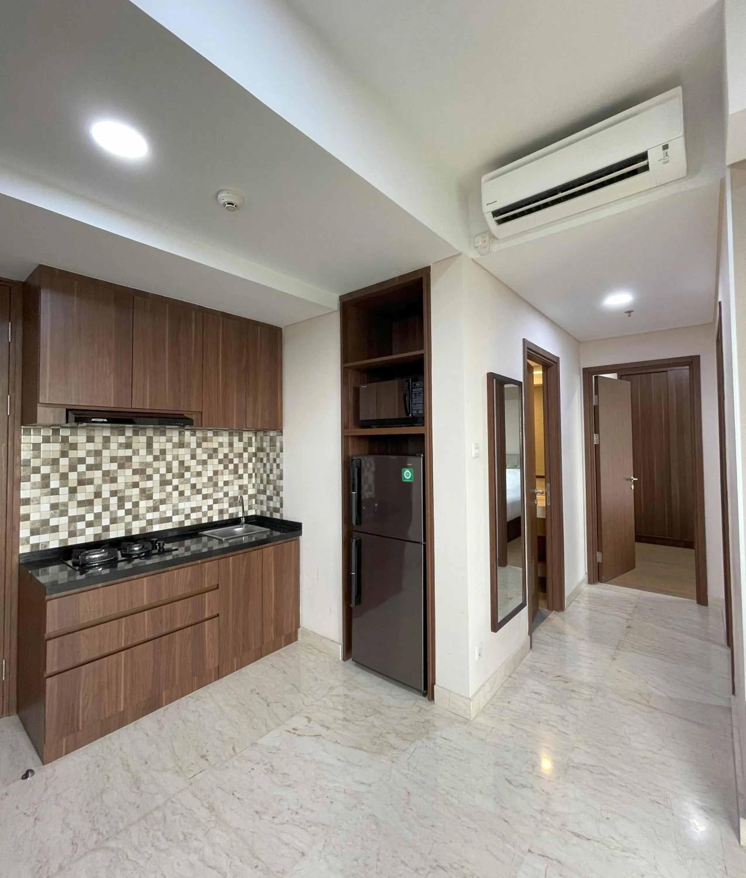 Kitchen or kitchenette in Kawana Golf Residence