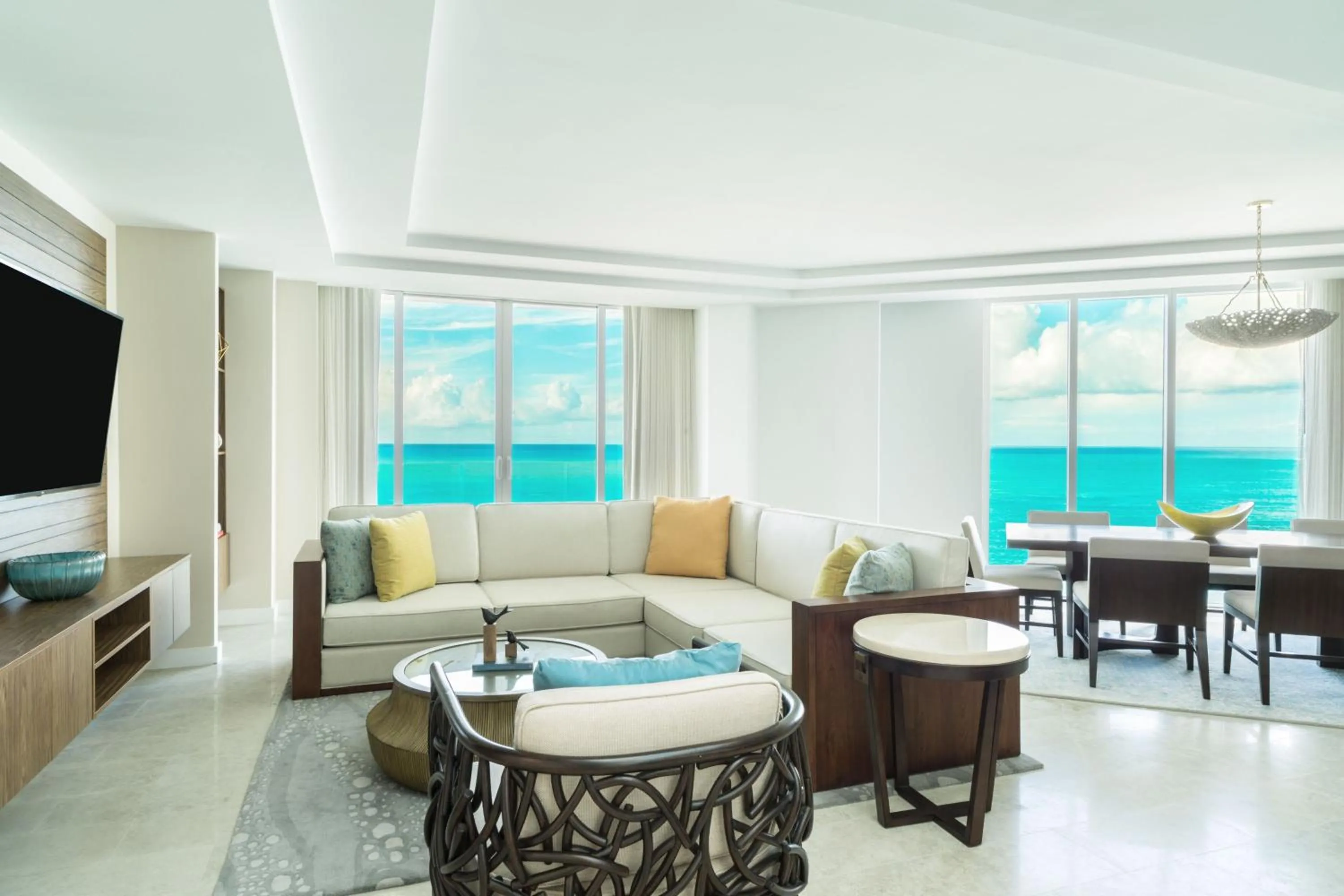 Living room in The Ritz-Carlton Residences, Turks & Caicos