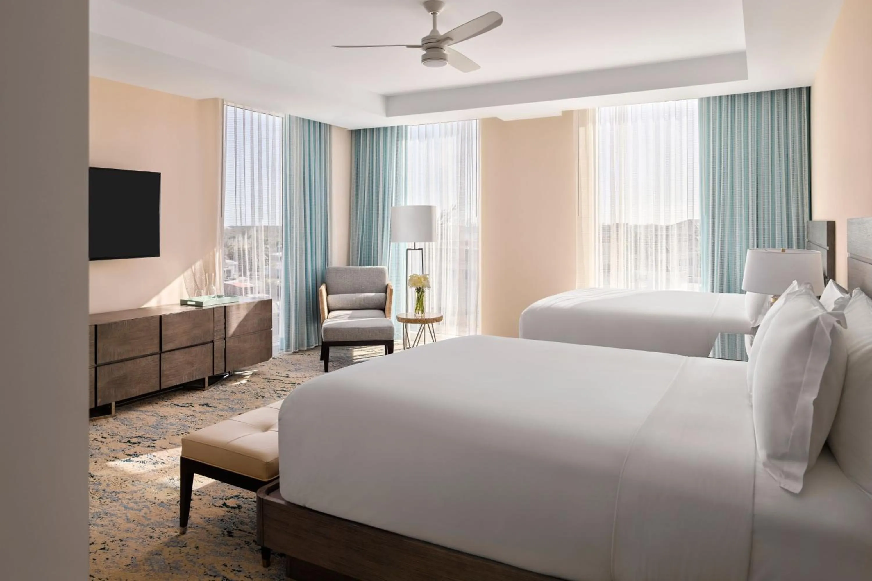 Bedroom, Bed in The Ritz-Carlton Residences, Turks & Caicos