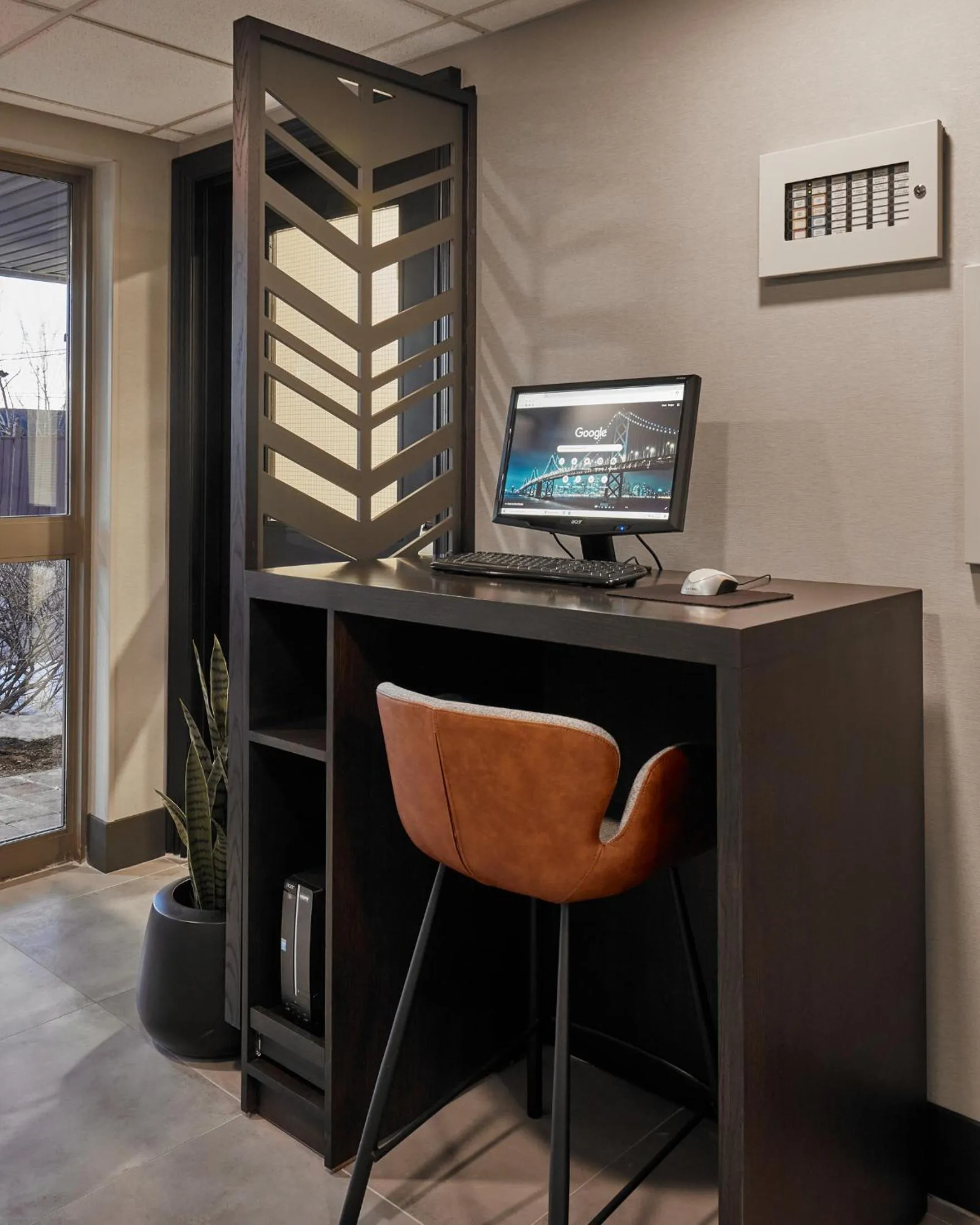 Property building in Stay Inn Hotel Toronto