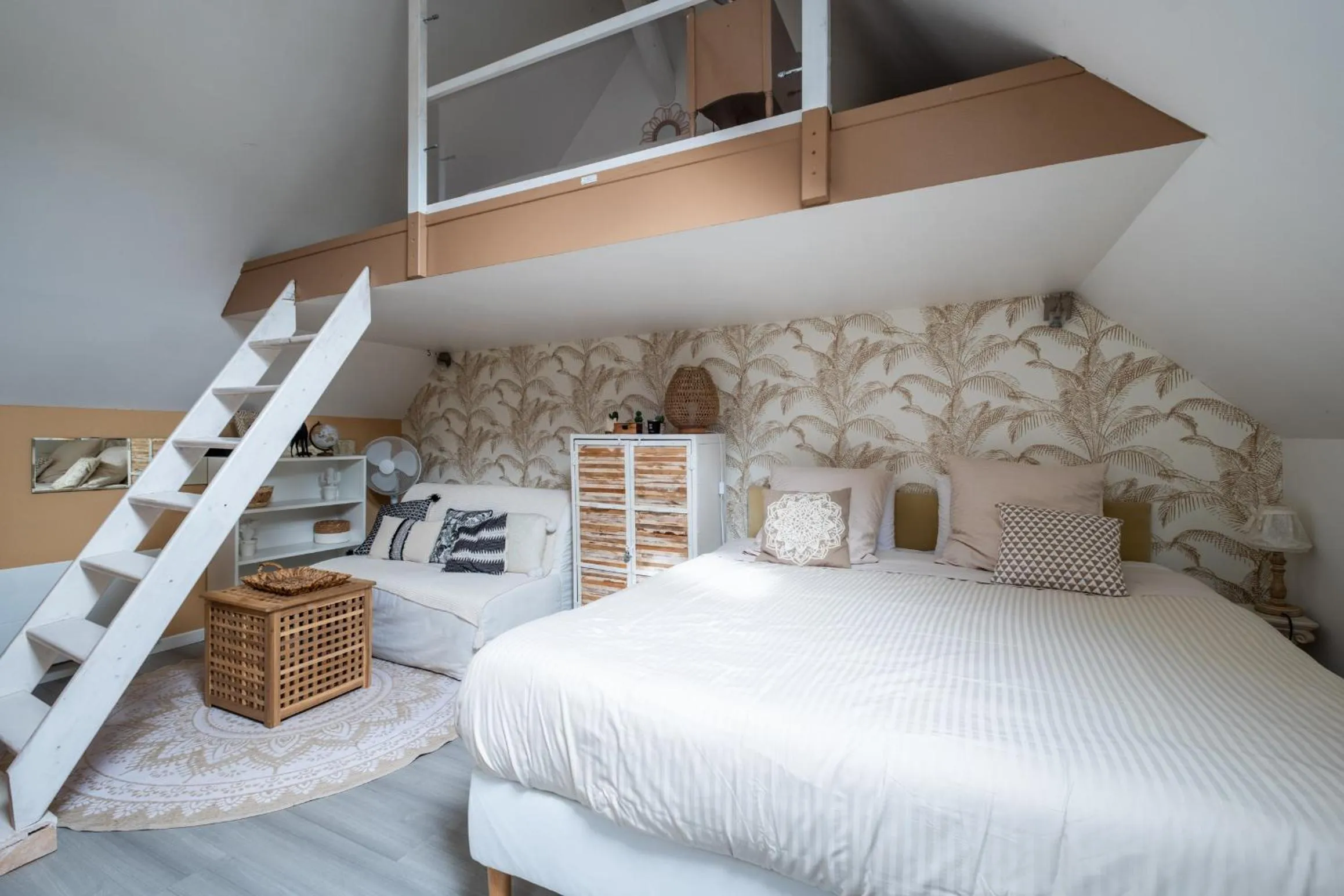 Bedroom, Bed in Le Clos Saint Paul