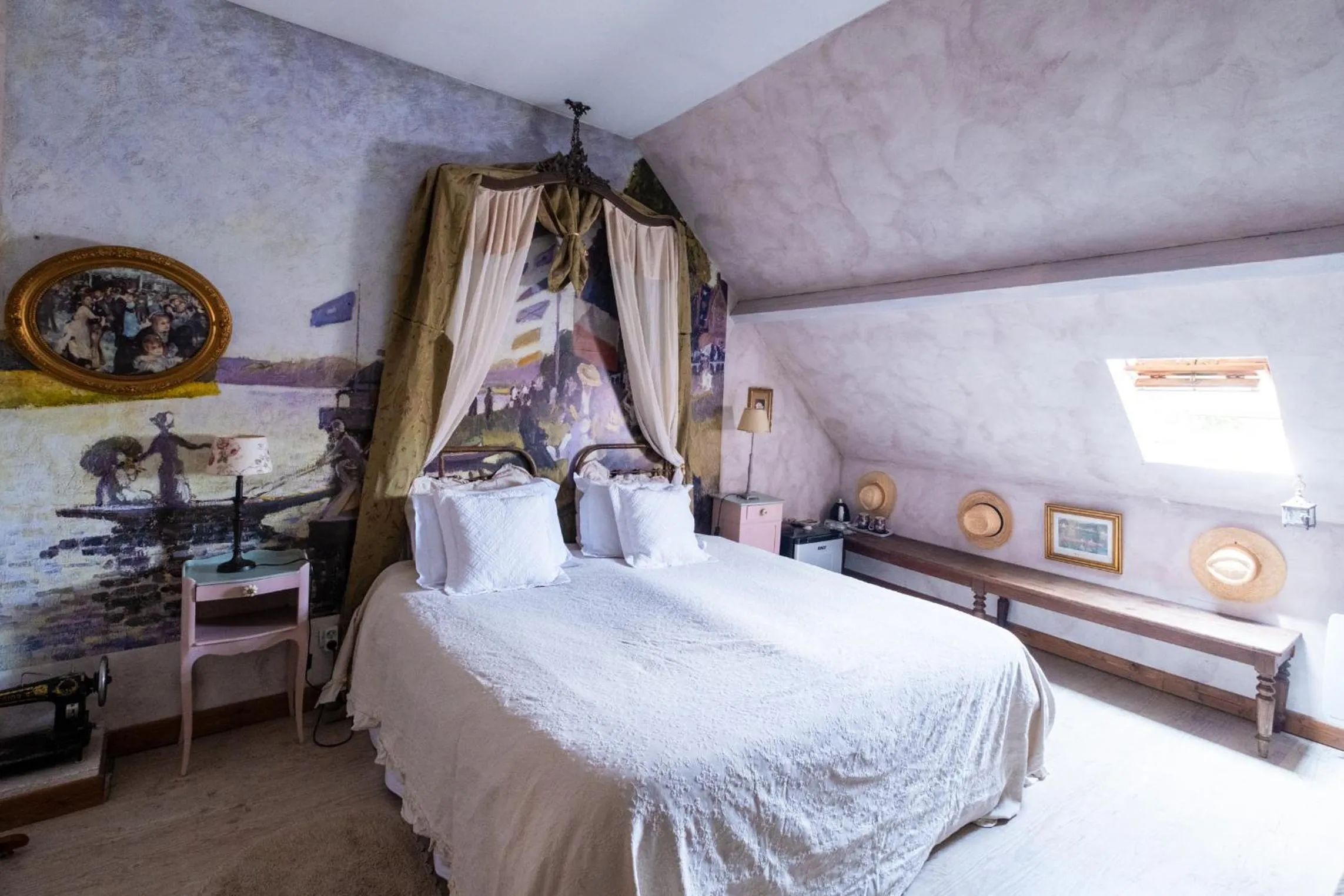 Bedroom, Bed in Le Clos Saint Paul