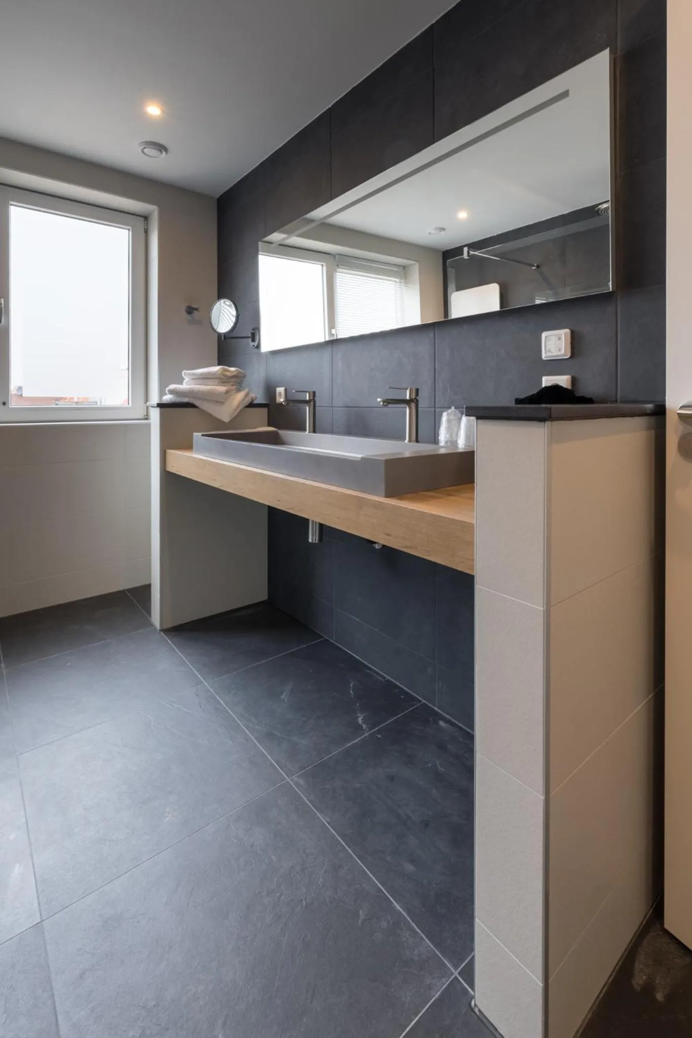 Bathroom in Anna van Chiel