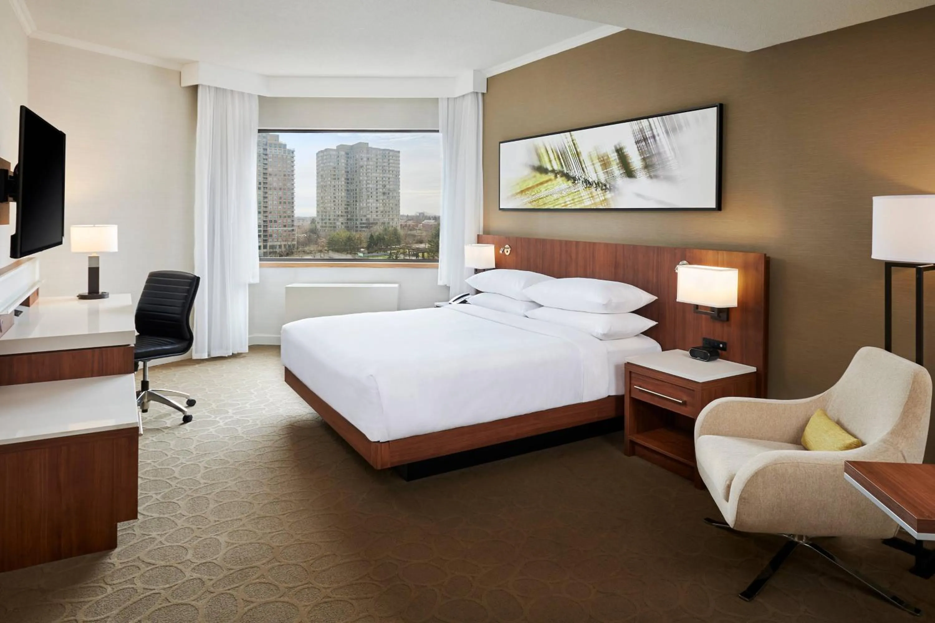 Bedroom, Bed in Delta Hotels by Marriott Toronto Mississauga