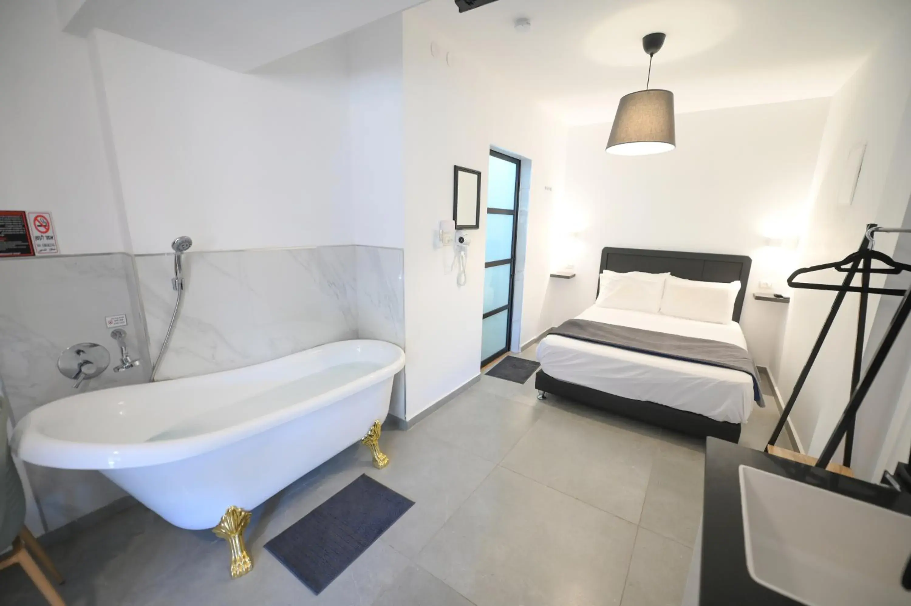 Suite with Spa Bath in Suites in the Galilee Suite with Spa Bath in Suites in the Galilee