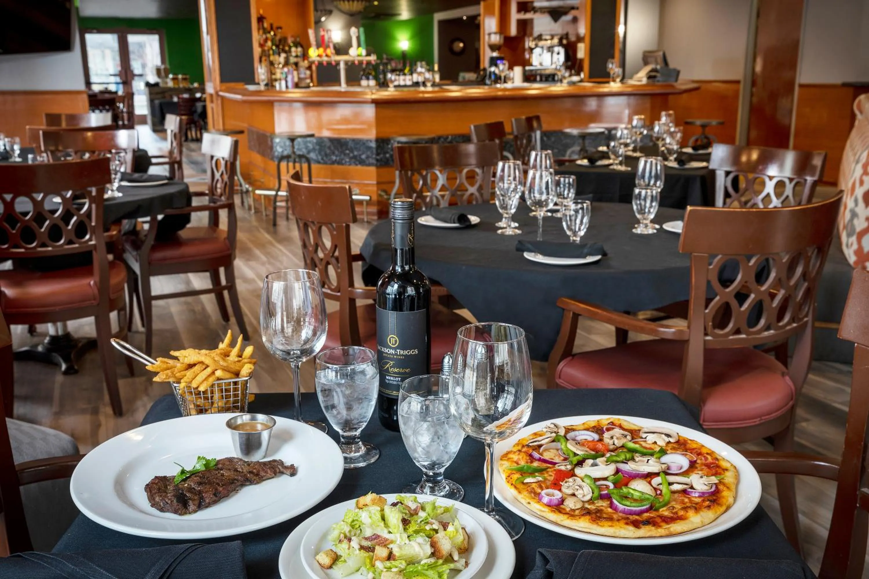 Lounge or bar in Le Nouvel Hotel