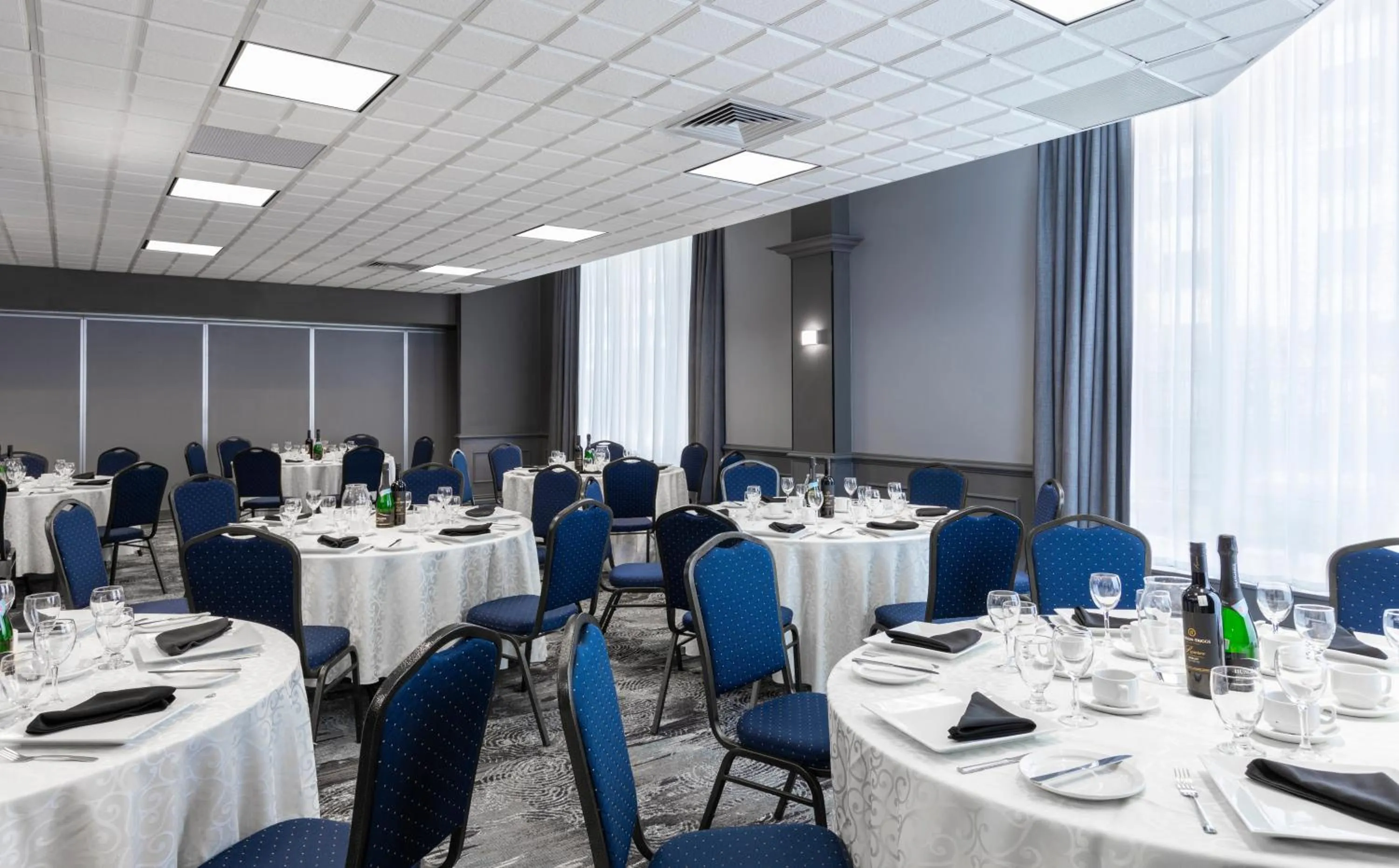 Banquet/Function facilities in Le Nouvel Hotel