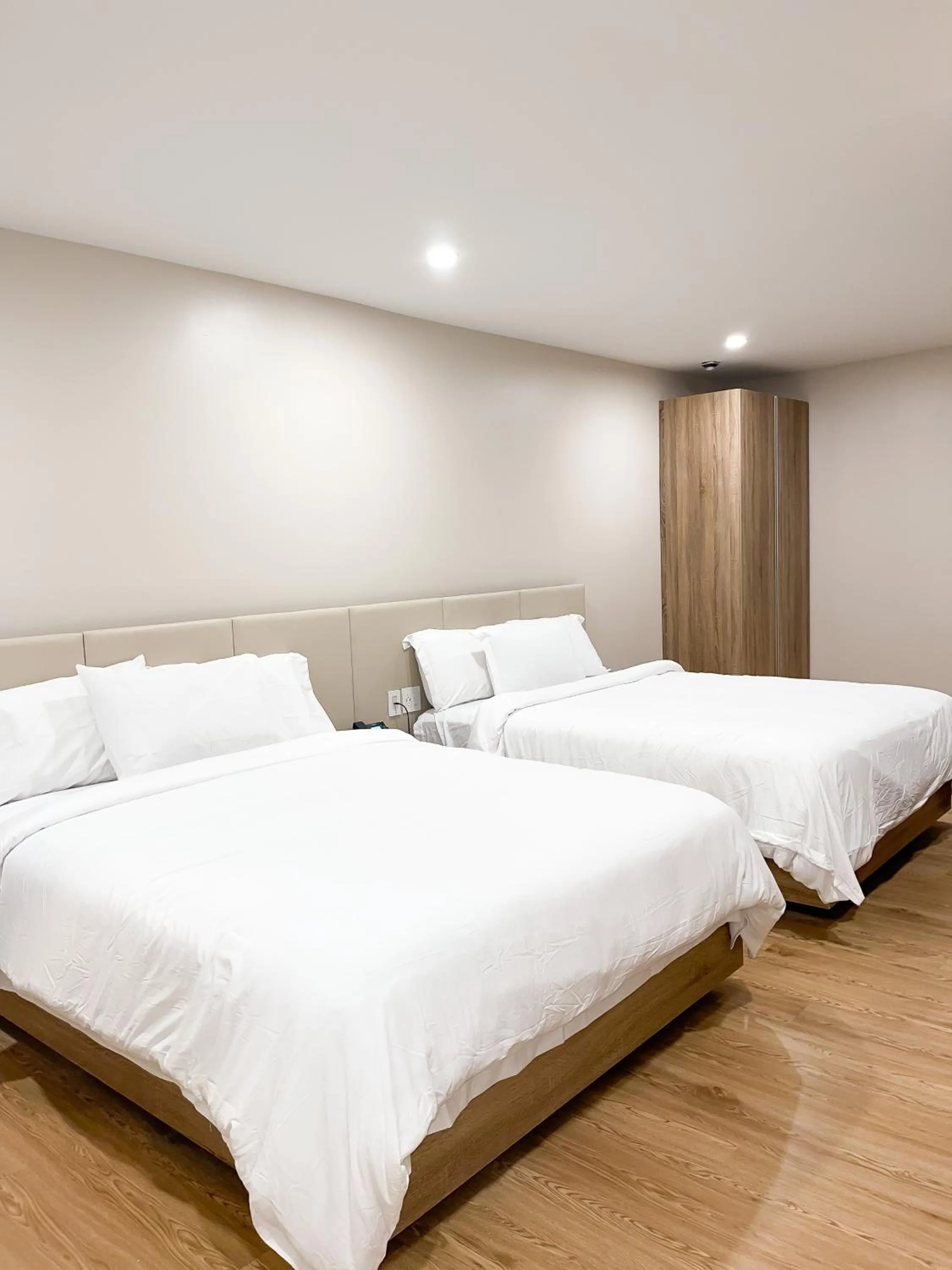 Bedroom in Hotel Saint-Andre