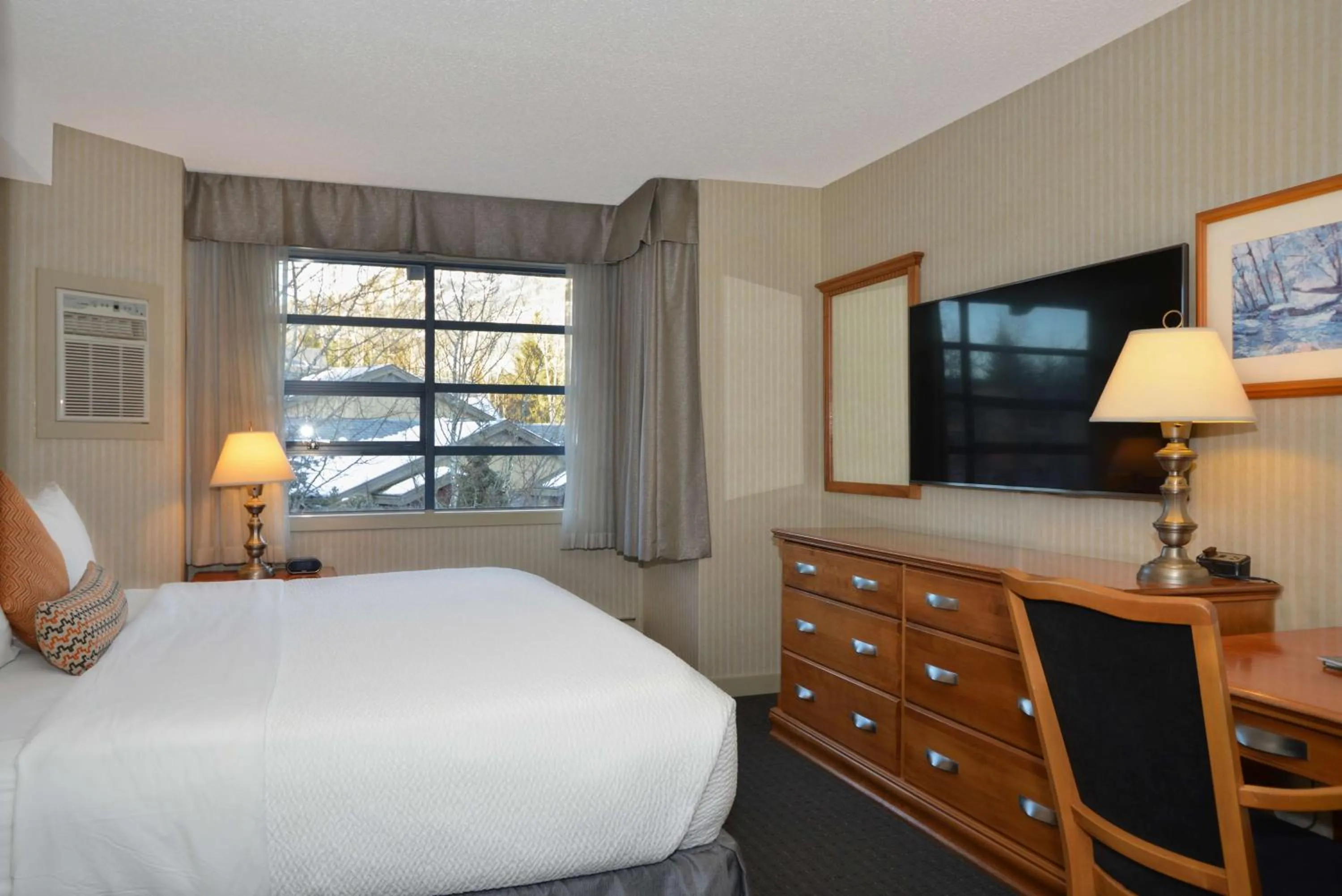 Photo of the whole room, Bed in Listel Whistler, a Coast Hotel