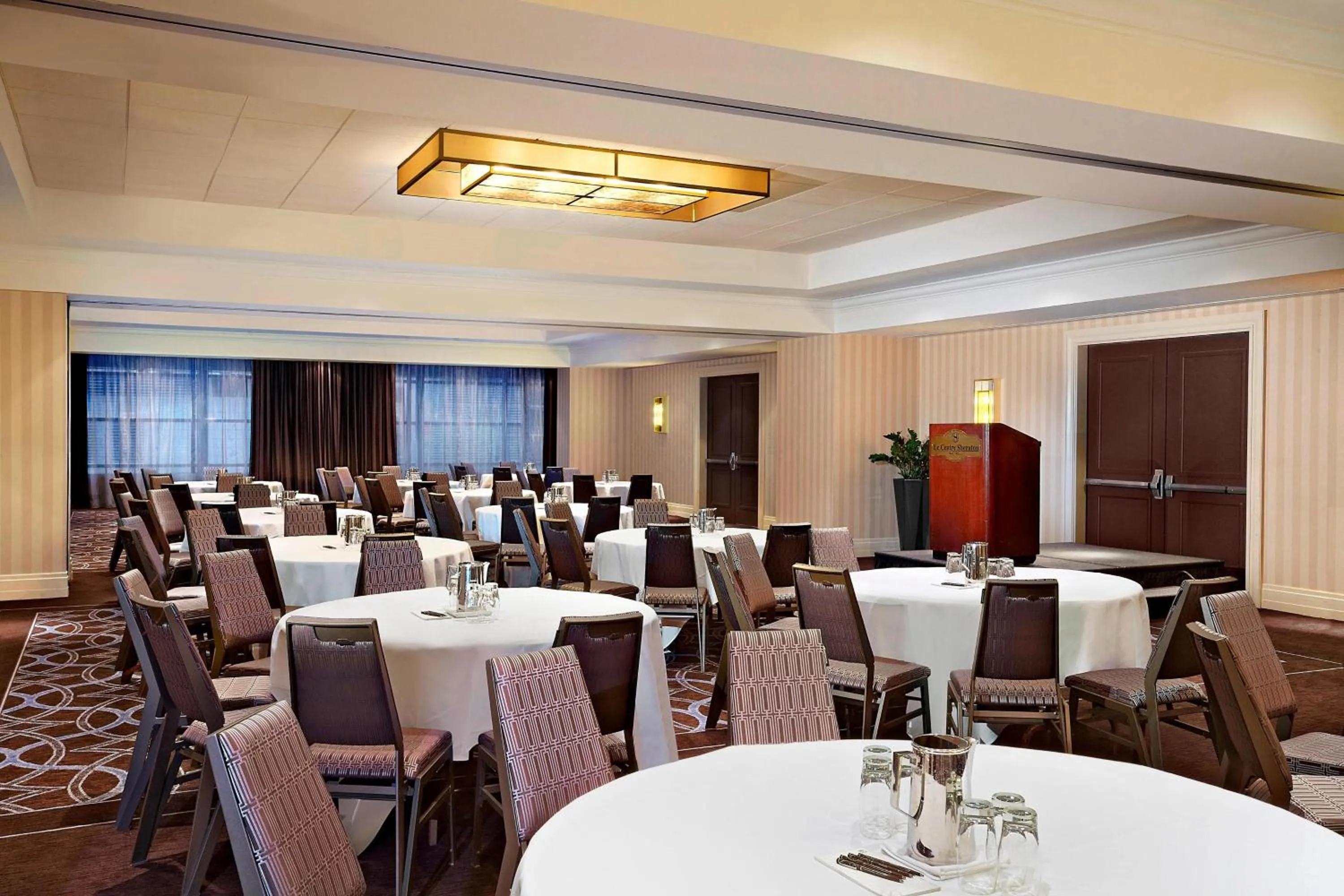 Meeting/conference room in Le Centre Sheraton Montreal Hotel