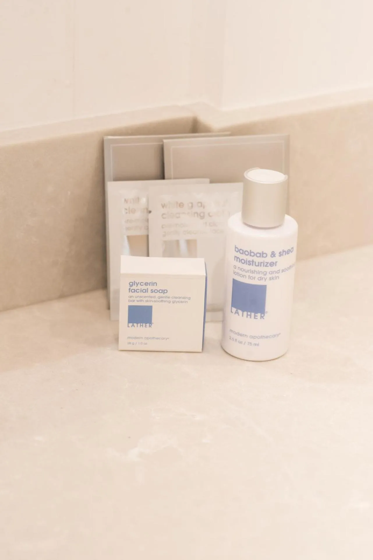 Shower in Oyster Bay Boutique Hotel