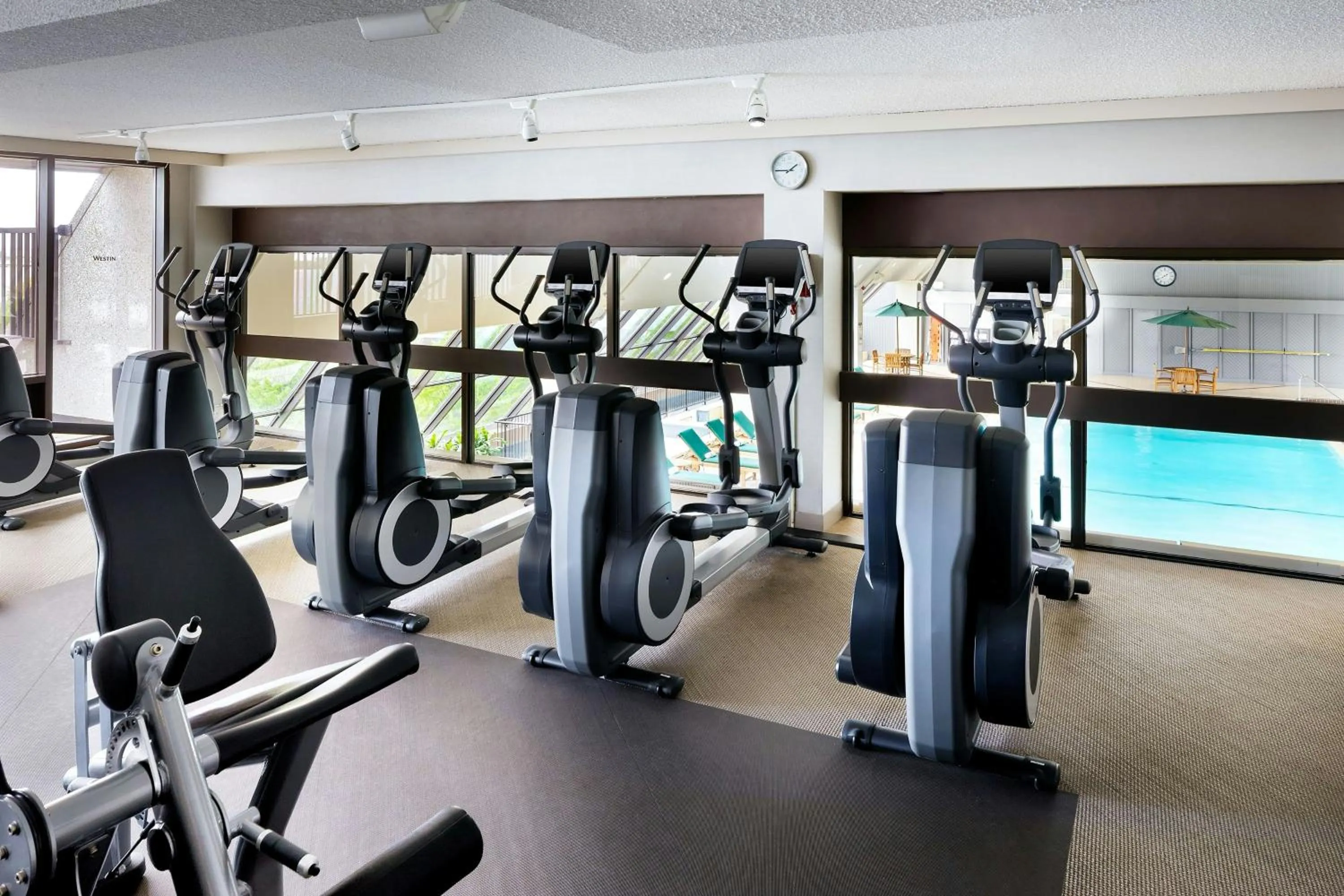 Fitness centre/facilities in The Westin Harbour Castle, Toronto
