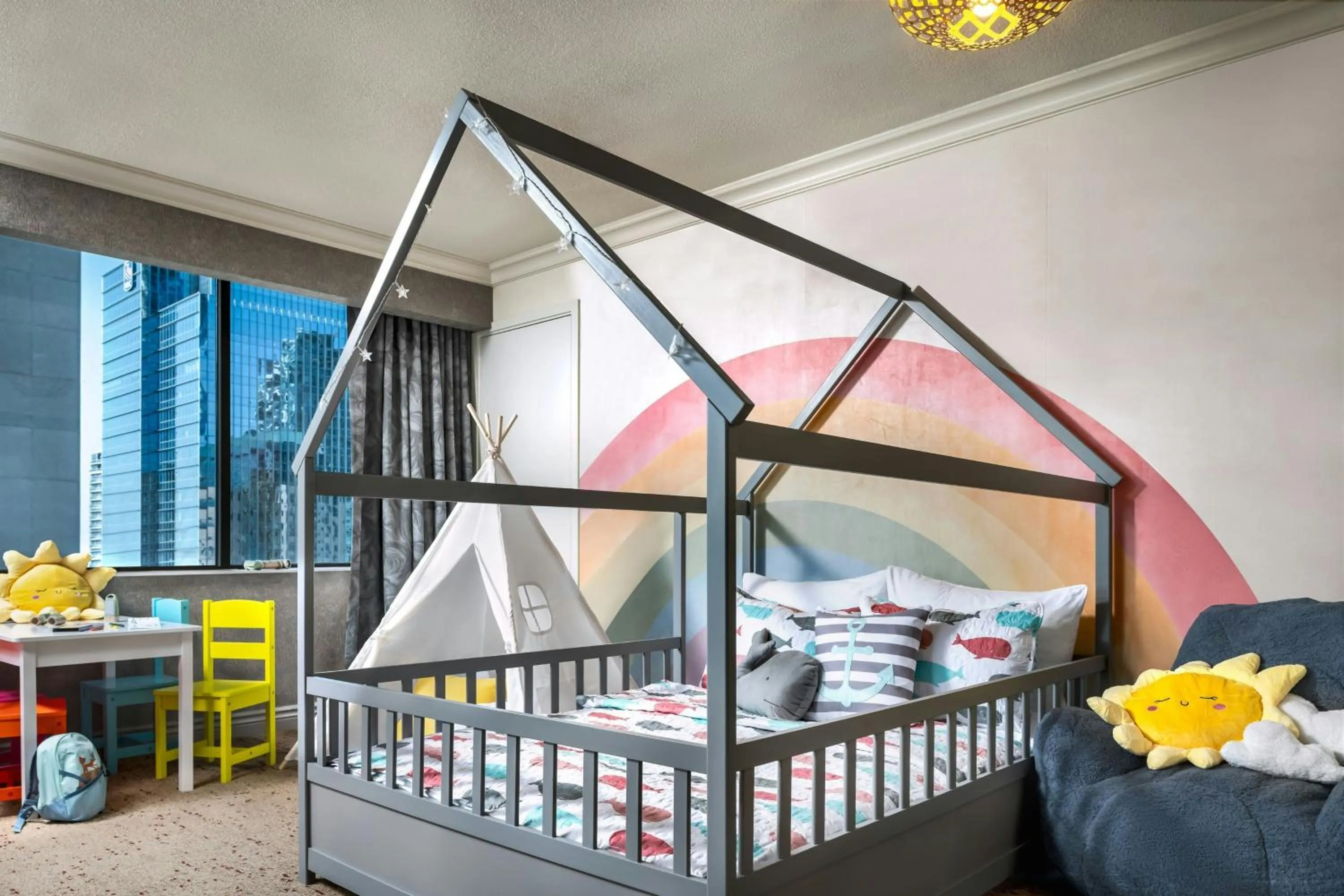 Photo of the whole room, Bed in The Westin Harbour Castle, Toronto