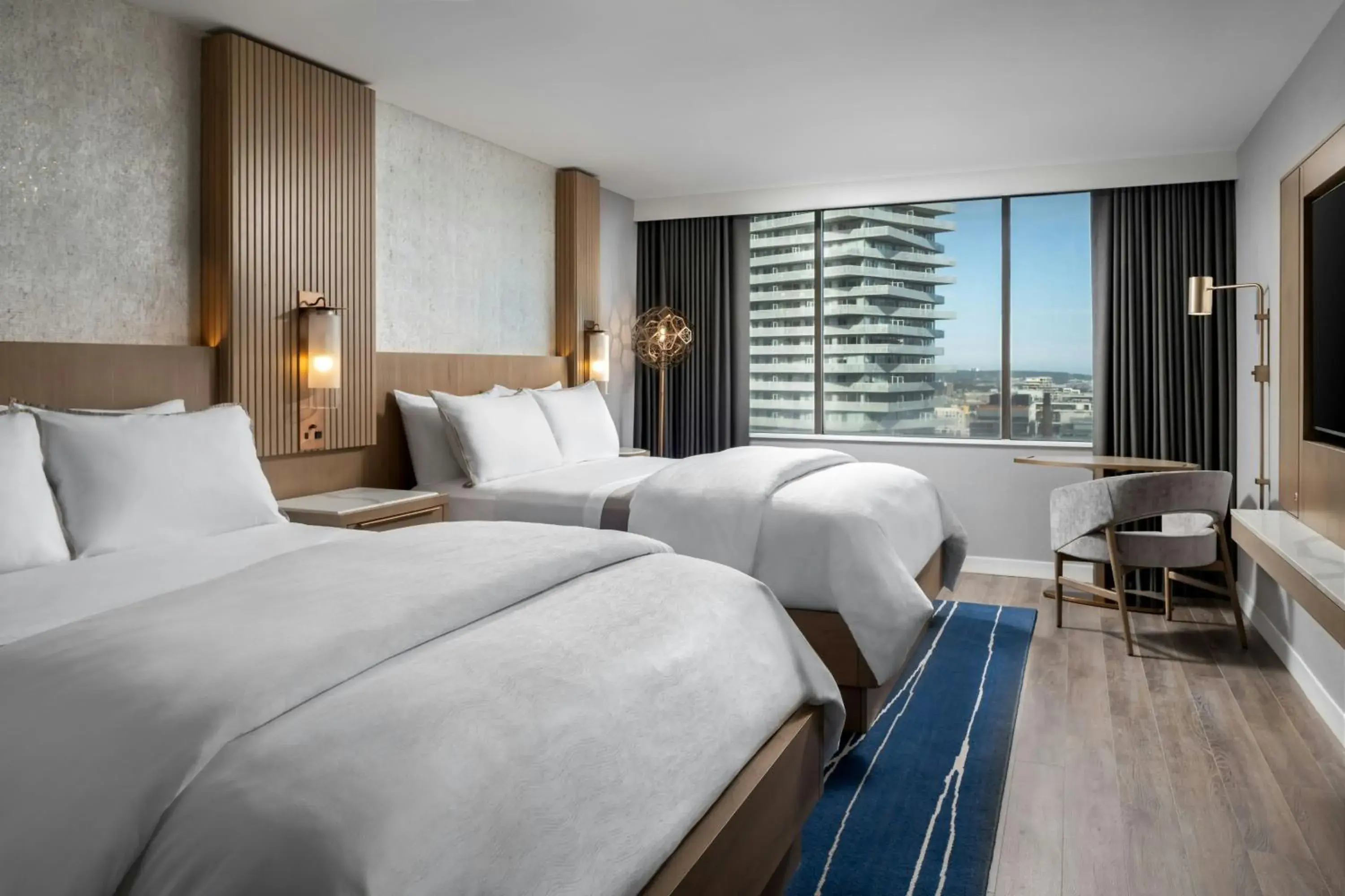 Premium Queen Room with Two Queen Beds and Lake View in The Westin Harbour Castle, Toronto Premium Queen Room with Two Queen Beds and Lake View in The Westin Harbour Castle, Toronto