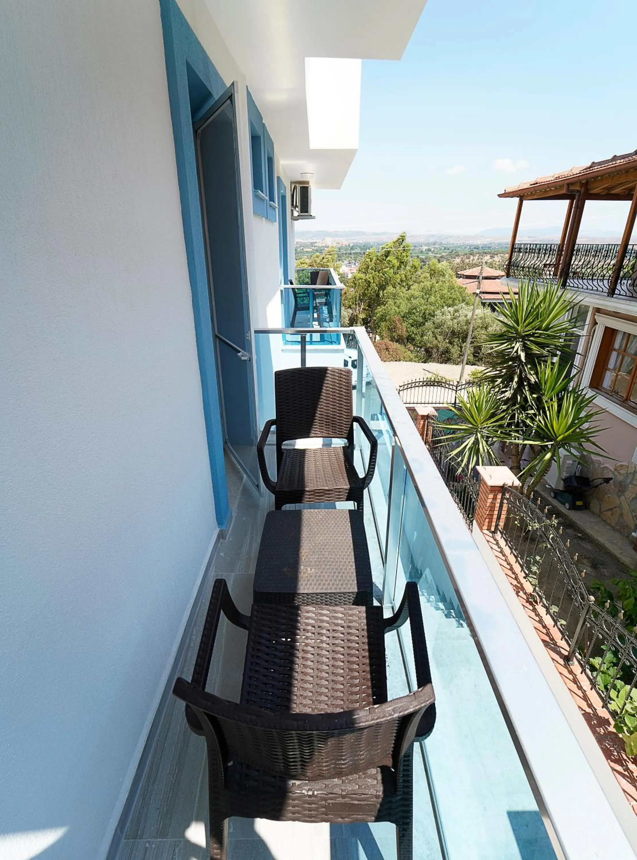 Balcony/Terrace in Tepehan by Özkul