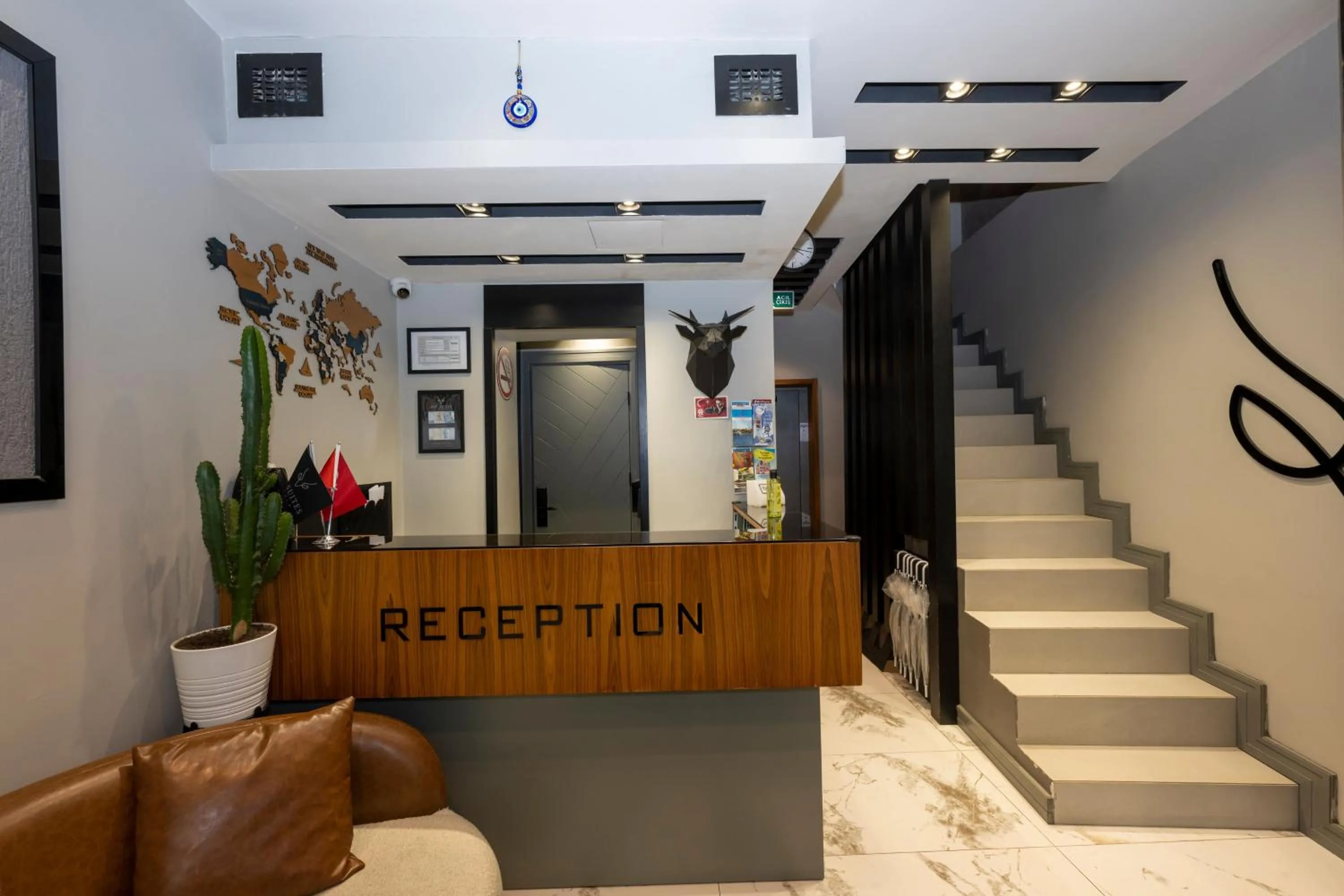Lobby or reception in Roe Suite Hotel - TAKSIM