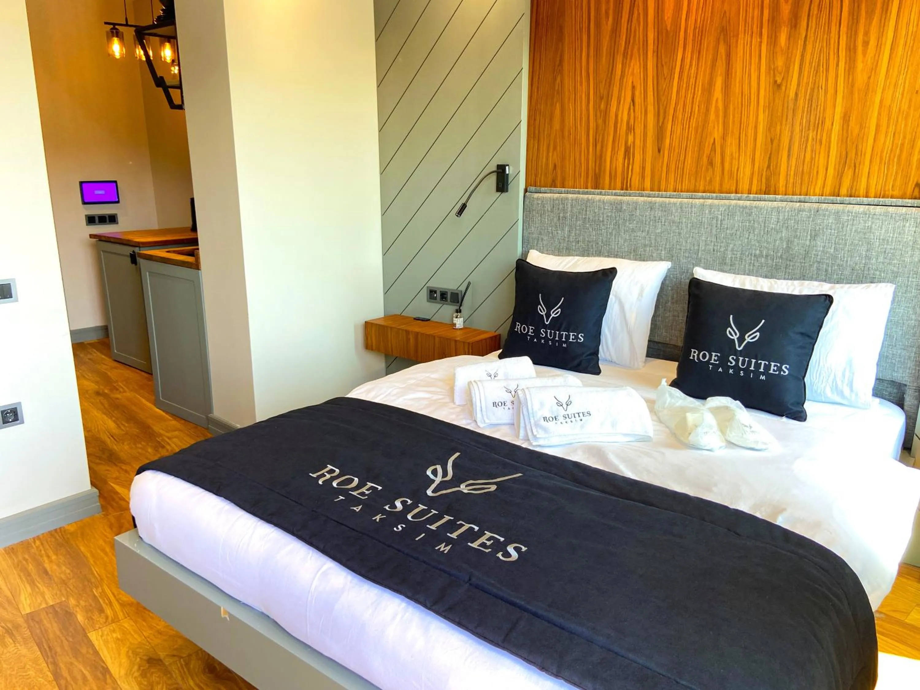 Bedroom, Bed in Roe Suite Hotel - TAKSIM