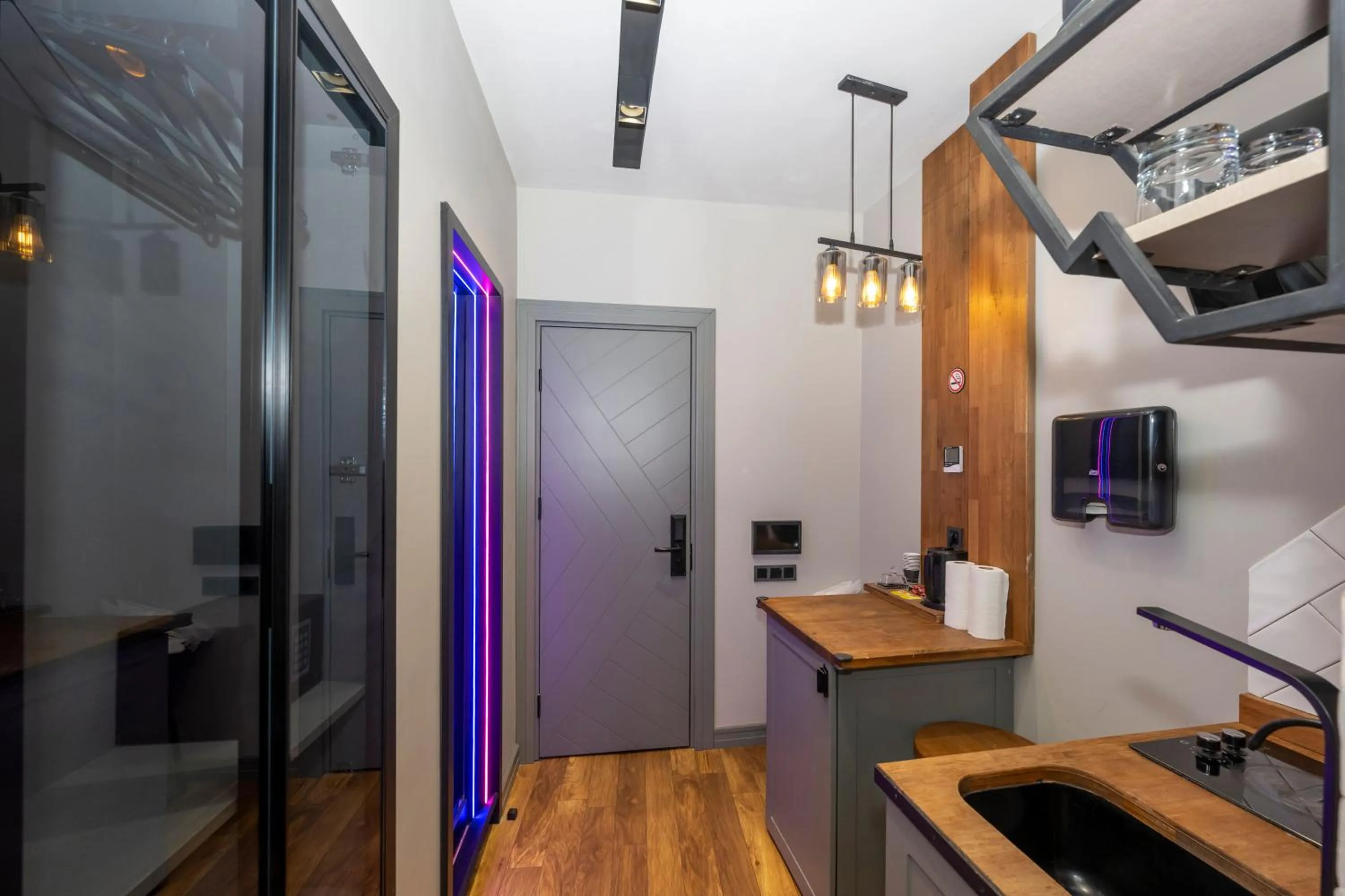 Kitchen or kitchenette in Roe Suite Hotel - TAKSIM