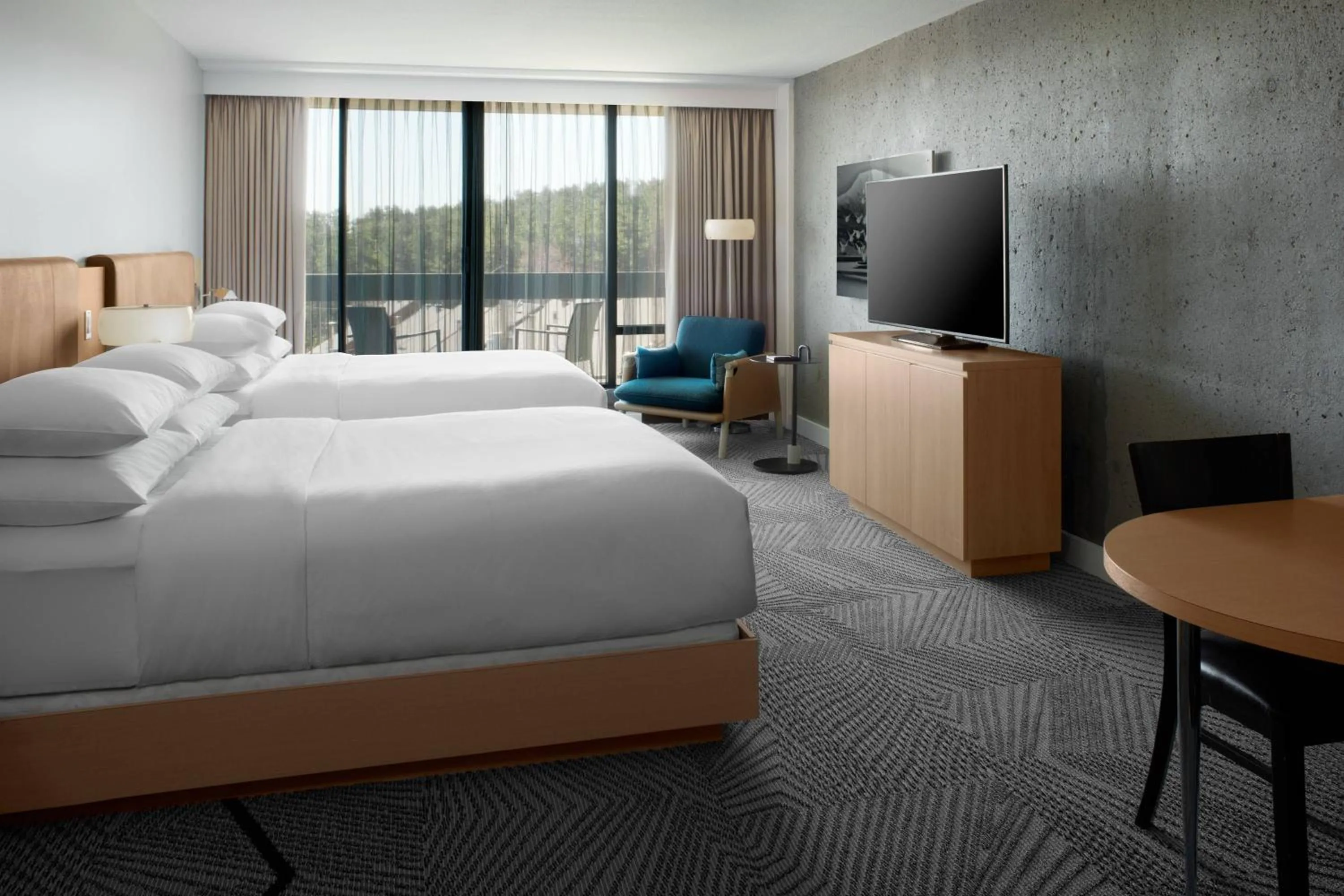 Photo of the whole room, Bed in Delta Hotels by Marriott Mont Sainte-Anne, Resort & Convention Center