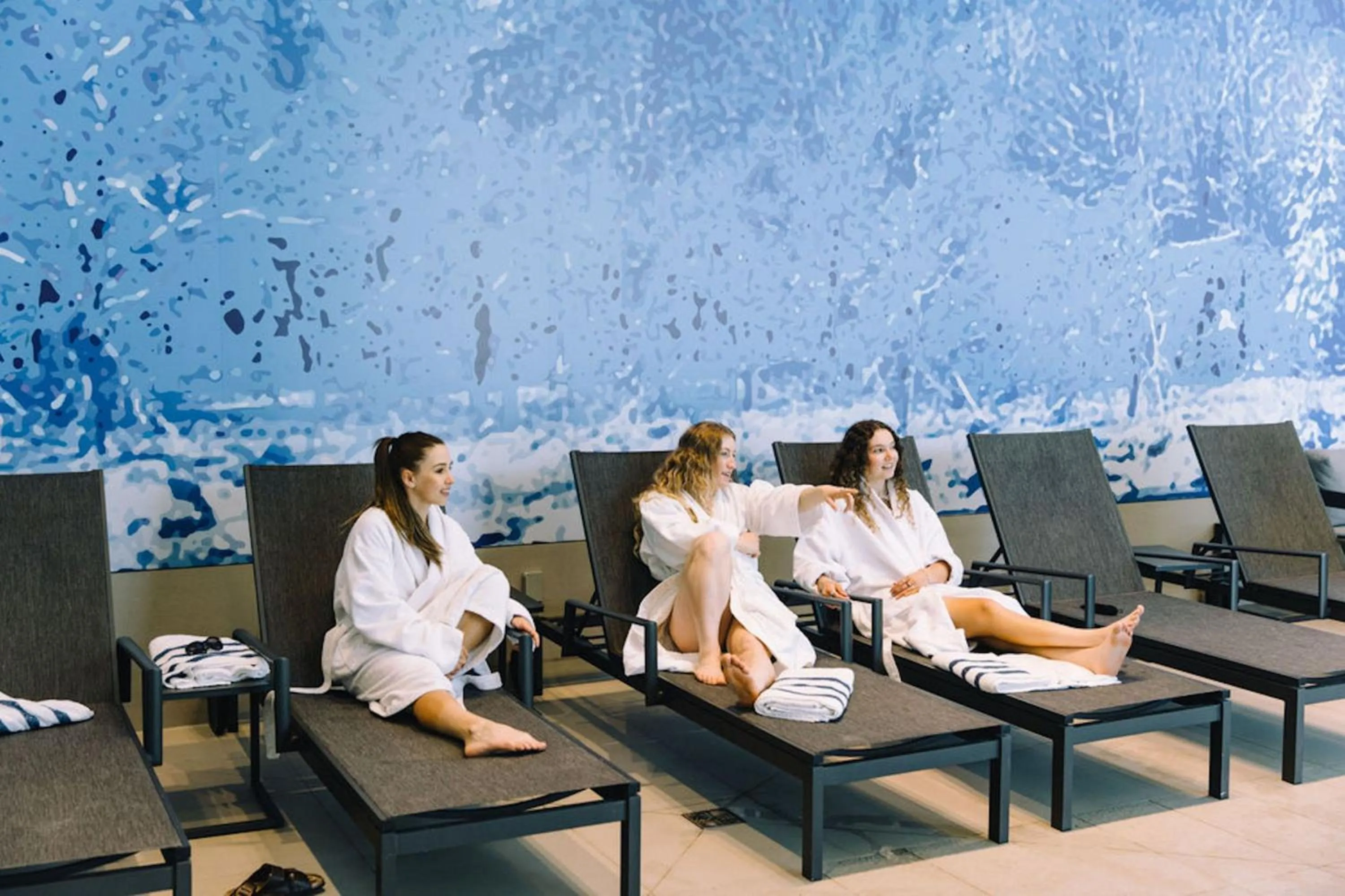 Area and facilities in Delta Hotels by Marriott Mont Sainte-Anne, Resort & Convention Center