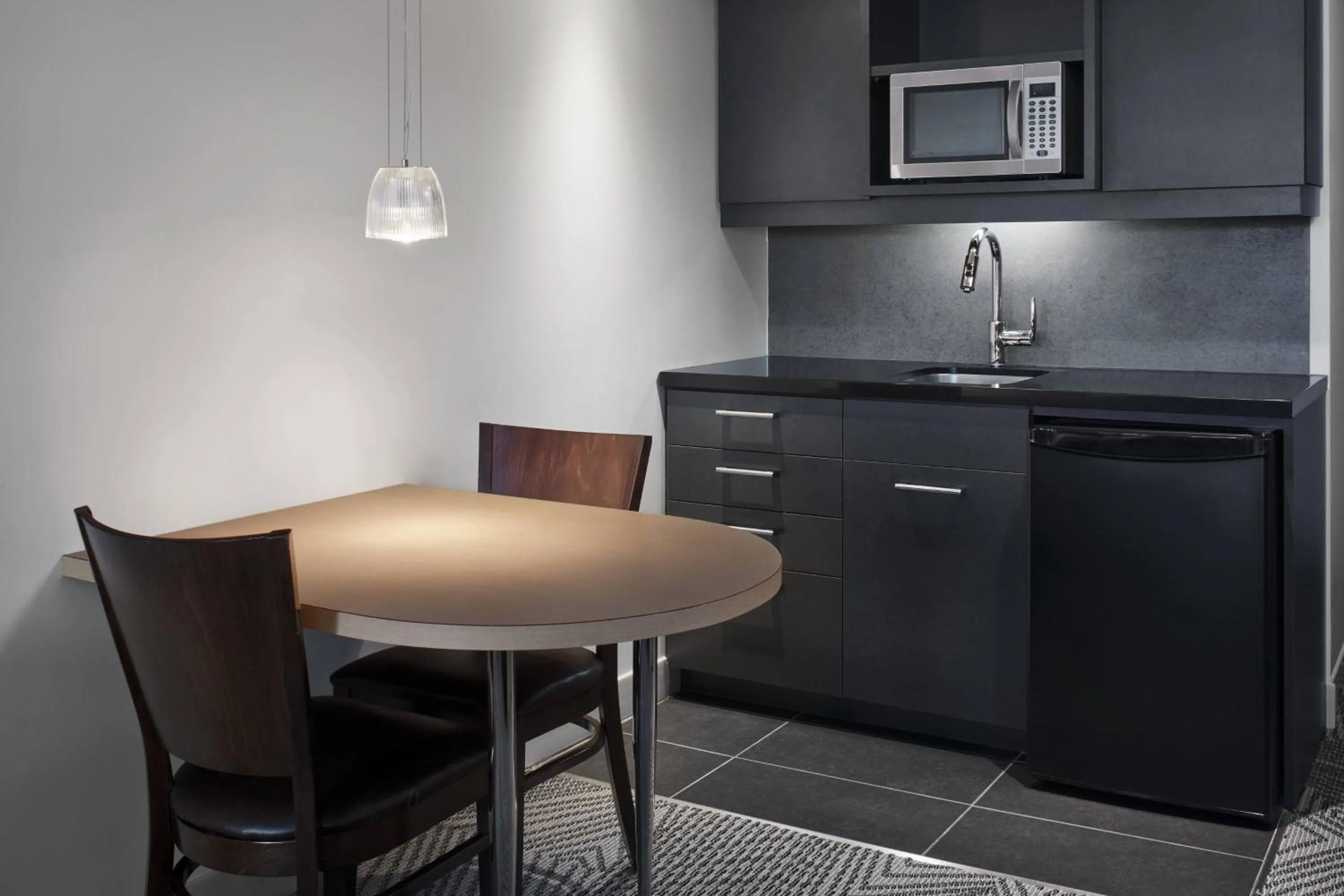 Kitchen or kitchenette in Delta Hotels by Marriott Mont Sainte-Anne, Resort & Convention Center