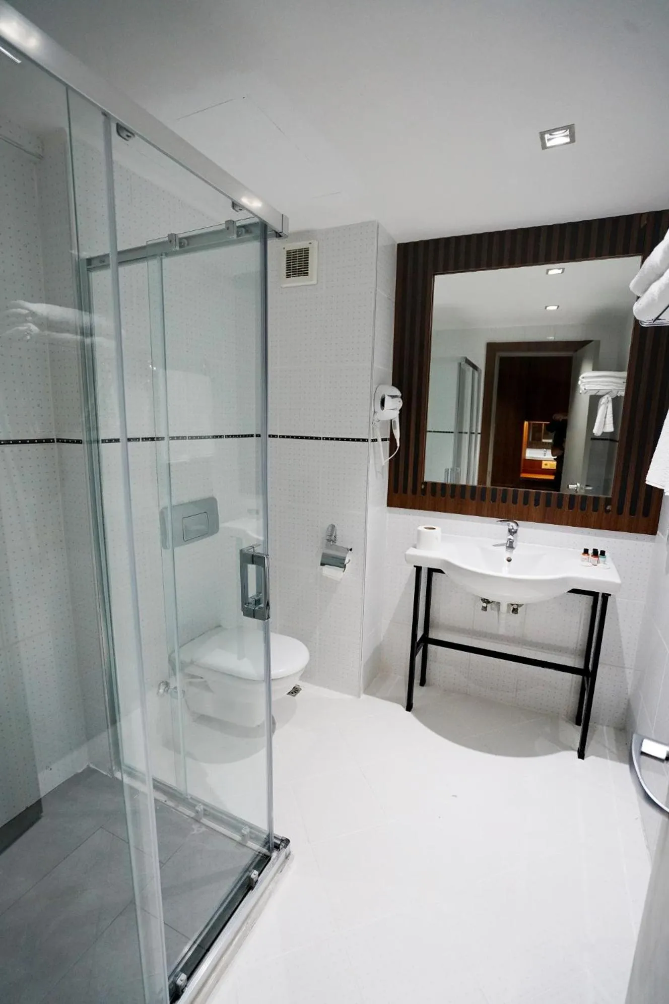 Shower in The Sign Degirmen Hotel&Spa Wellness