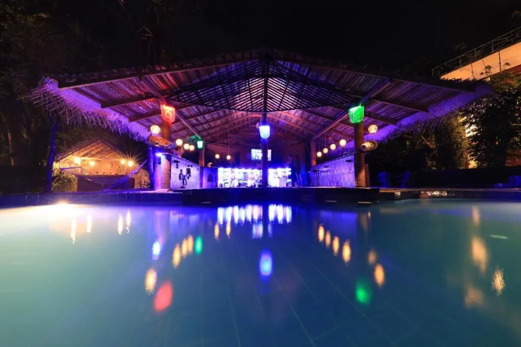 Pool view, Swimming Pool in Sundaras Resort & Spa Dambulla