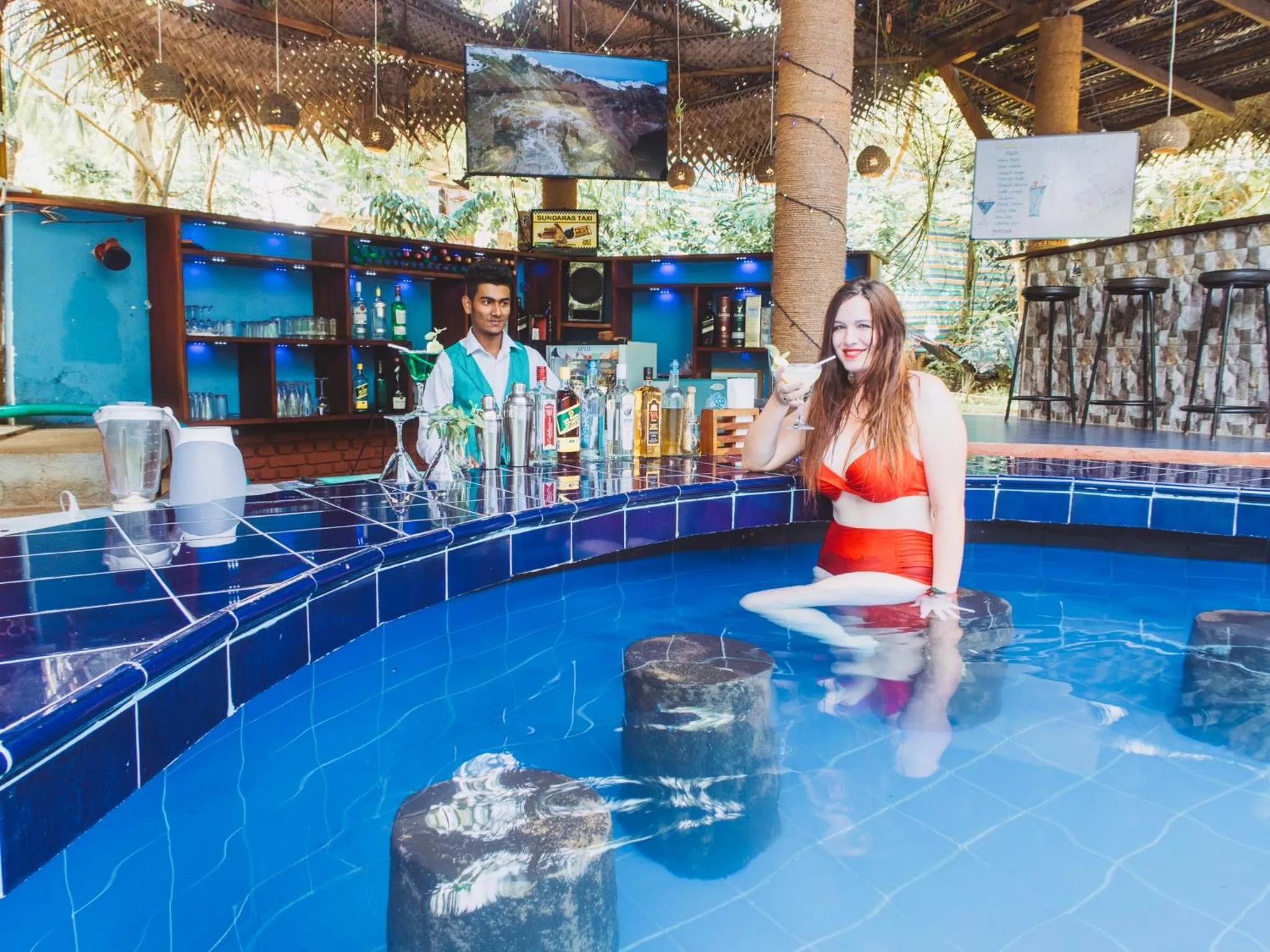 Swimming Pool in Sundaras Resort & Spa Dambulla