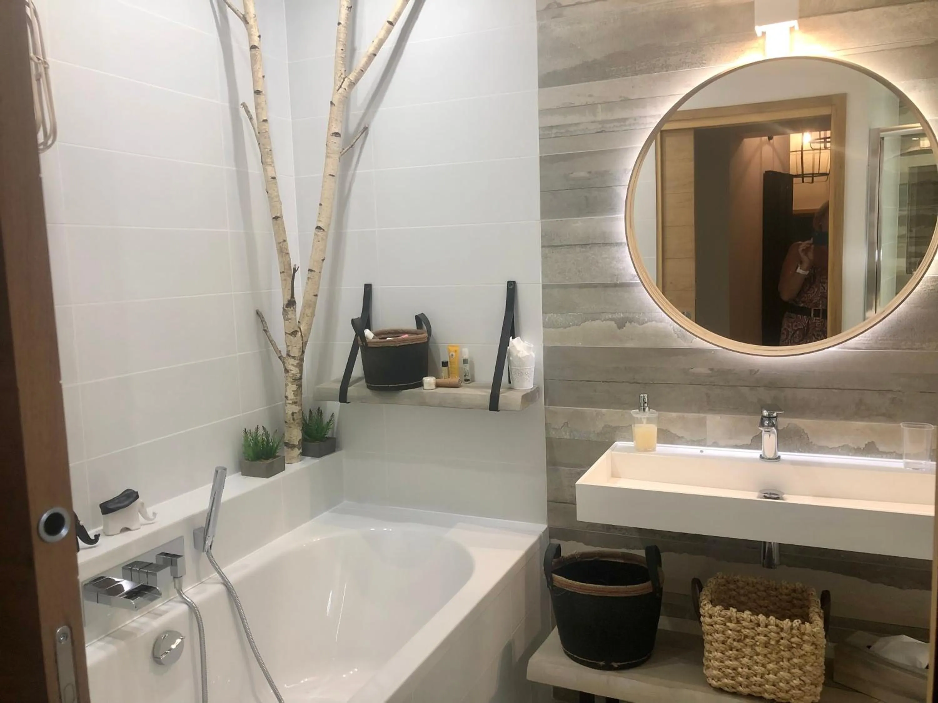 Bathroom in la Tour Carrée