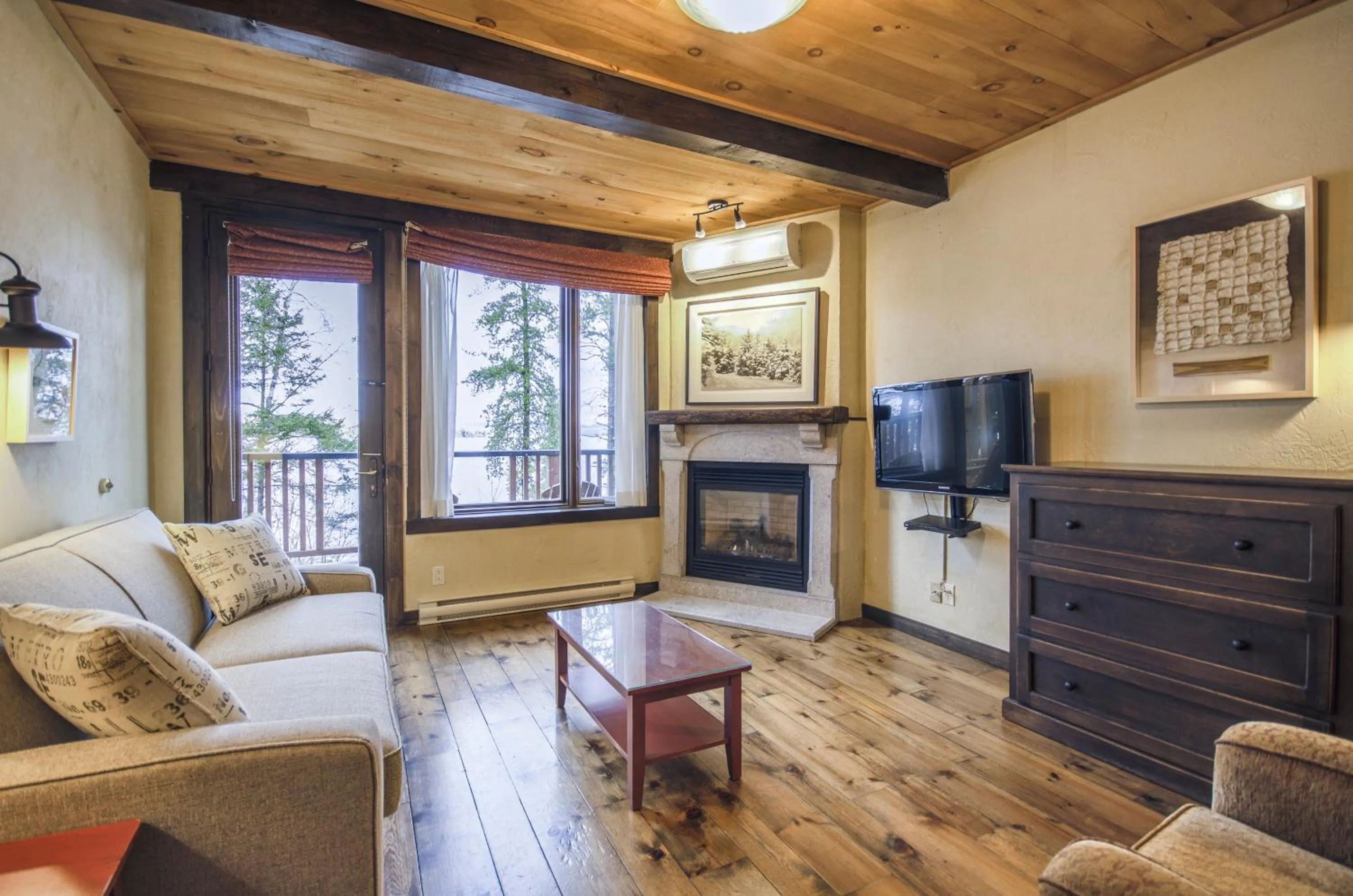 Auberge du Lac Taureau et Condos